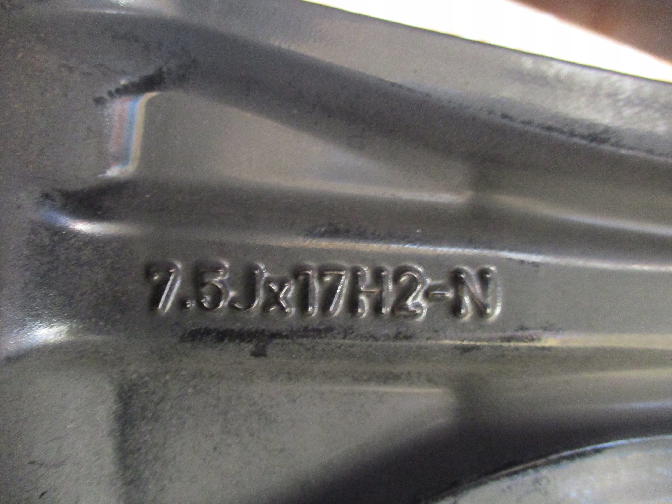 MERCEDES W213 disk hliníkový 7,5Jx17 ET40 5x112