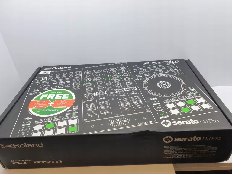 Roland DJ707M Serato kontroler DJ