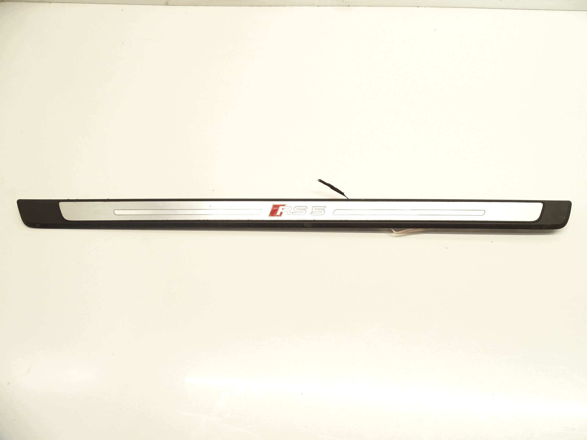 moulding threshold LED right side AUDI A5 / S5 / RS5 8W6947418B