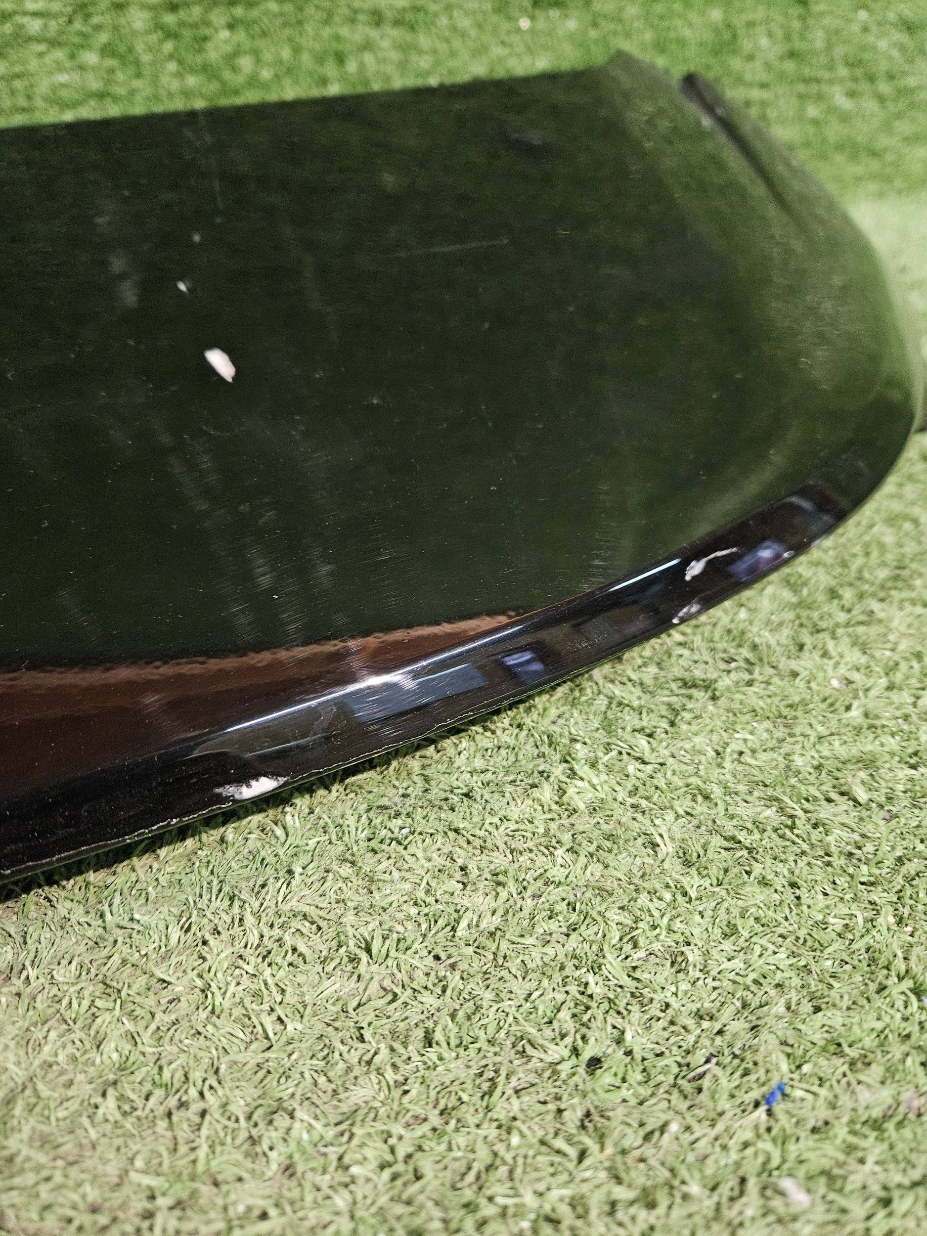 SPOILER LOTKA du capot MAZDA CX30 19- NR.04