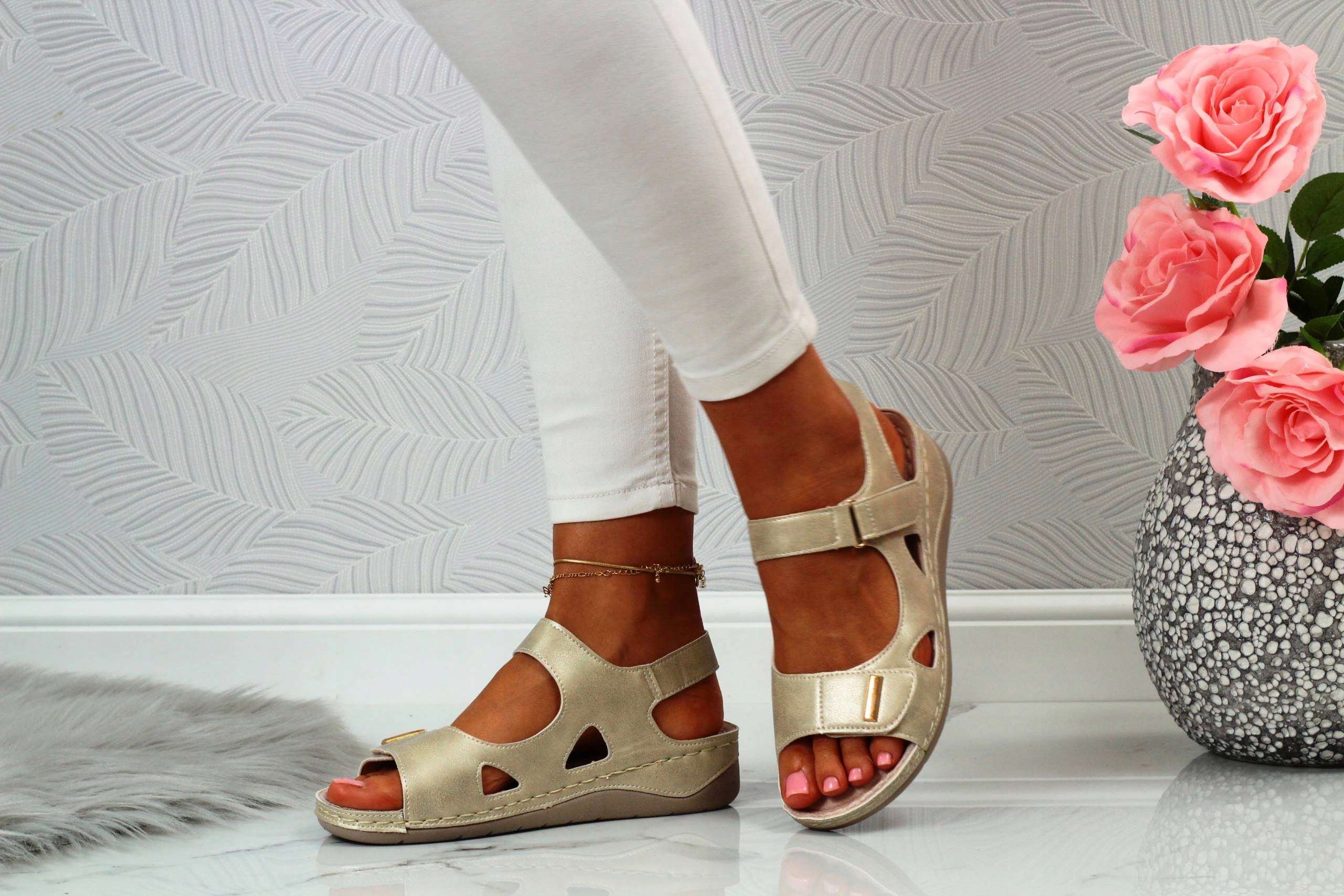 SANDAŁY DAMSKIE PROFILOWANE SZYTE NA RZEPY SKÓRA Rozmiar 41