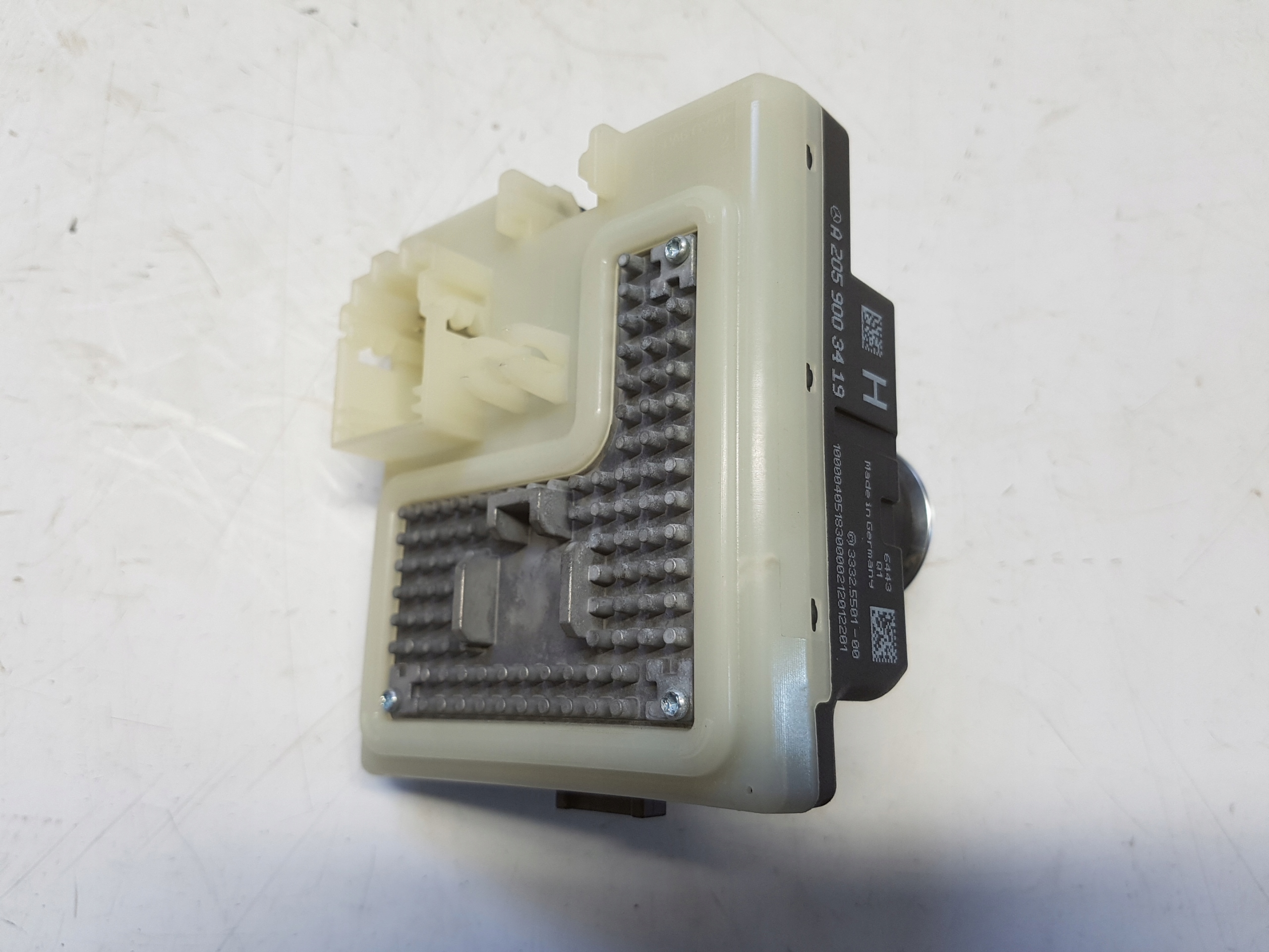 A2059003419 - MERCEDES W205 кнопка зажигания start stop