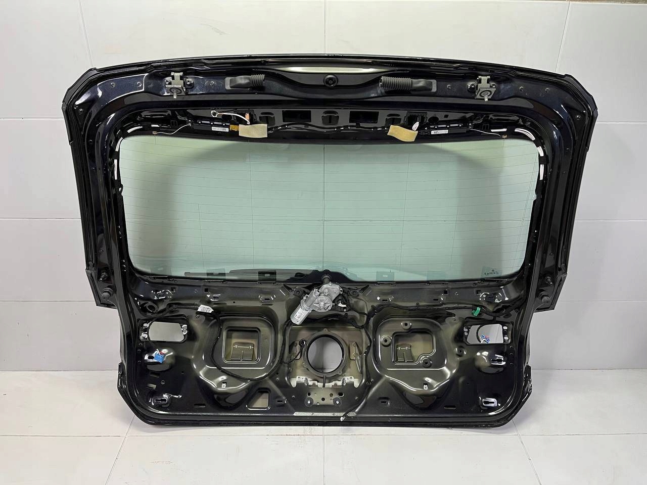 rear trunk door boot Volkswagen T-Roc 2019