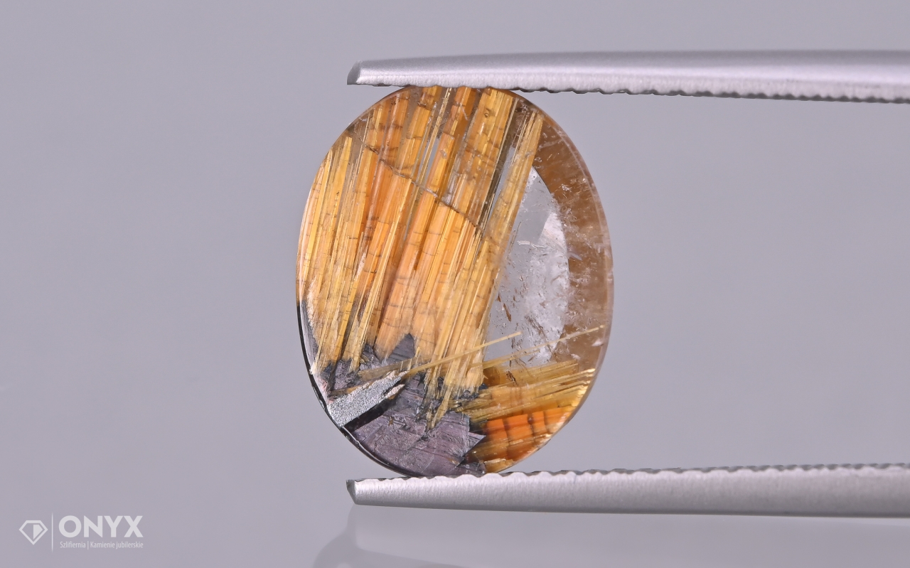 Křemen s rutilem mělký ovál 13x10 mm