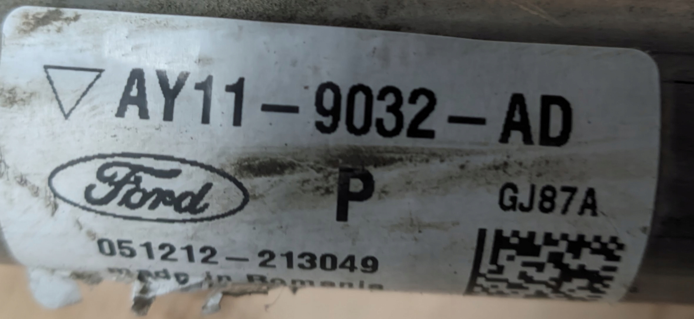 FORD B-MAX 12R 1.0 EB rohr Tankklappe AY11-9032-AD