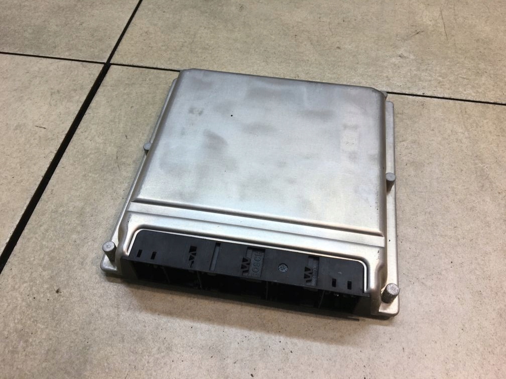 control unit of the engine MERCEDES W202 2.2 CDI A0001531379