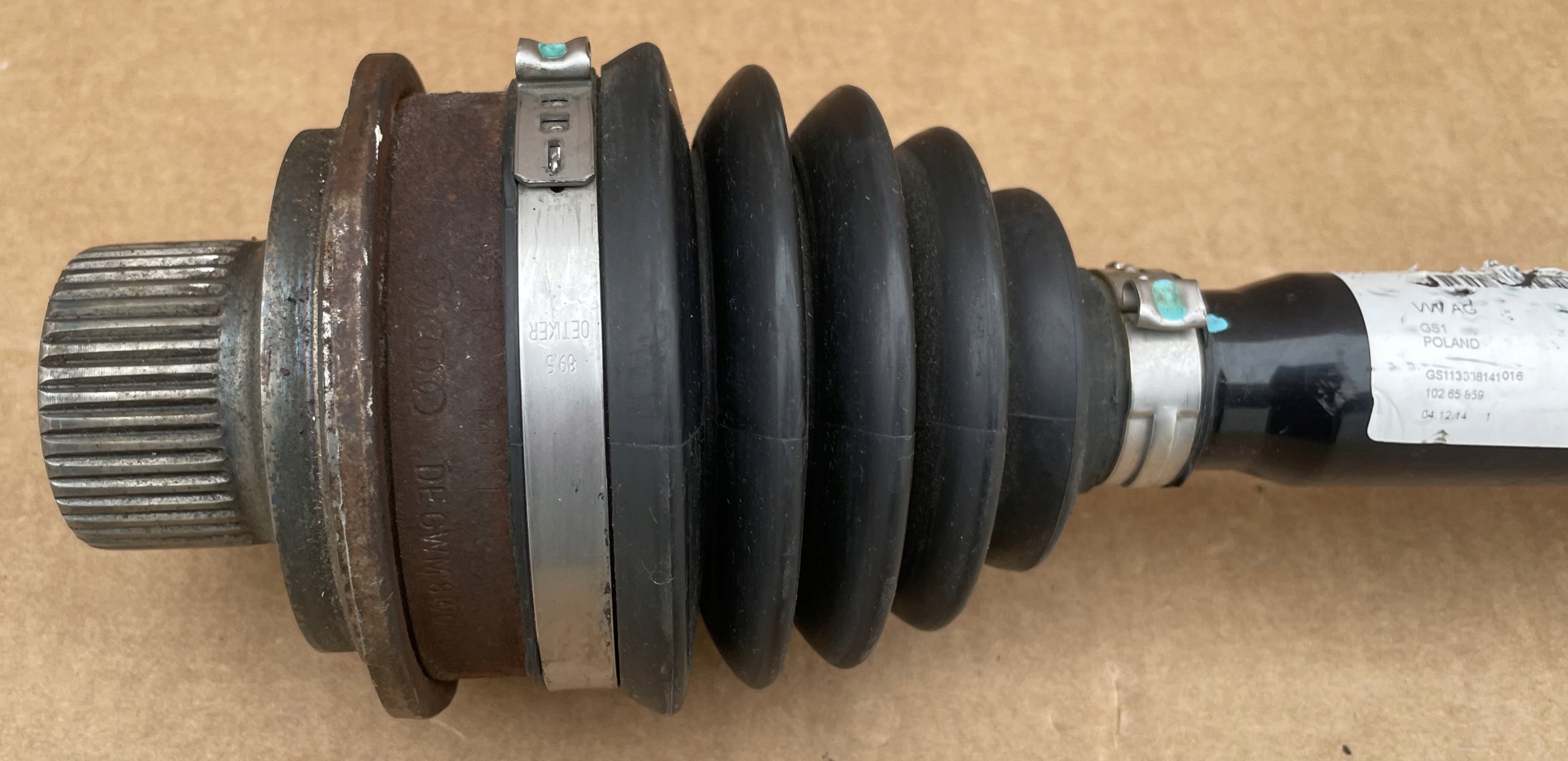 semi-axis AUDI A4 B9 LIFT 8W0407271 as new original