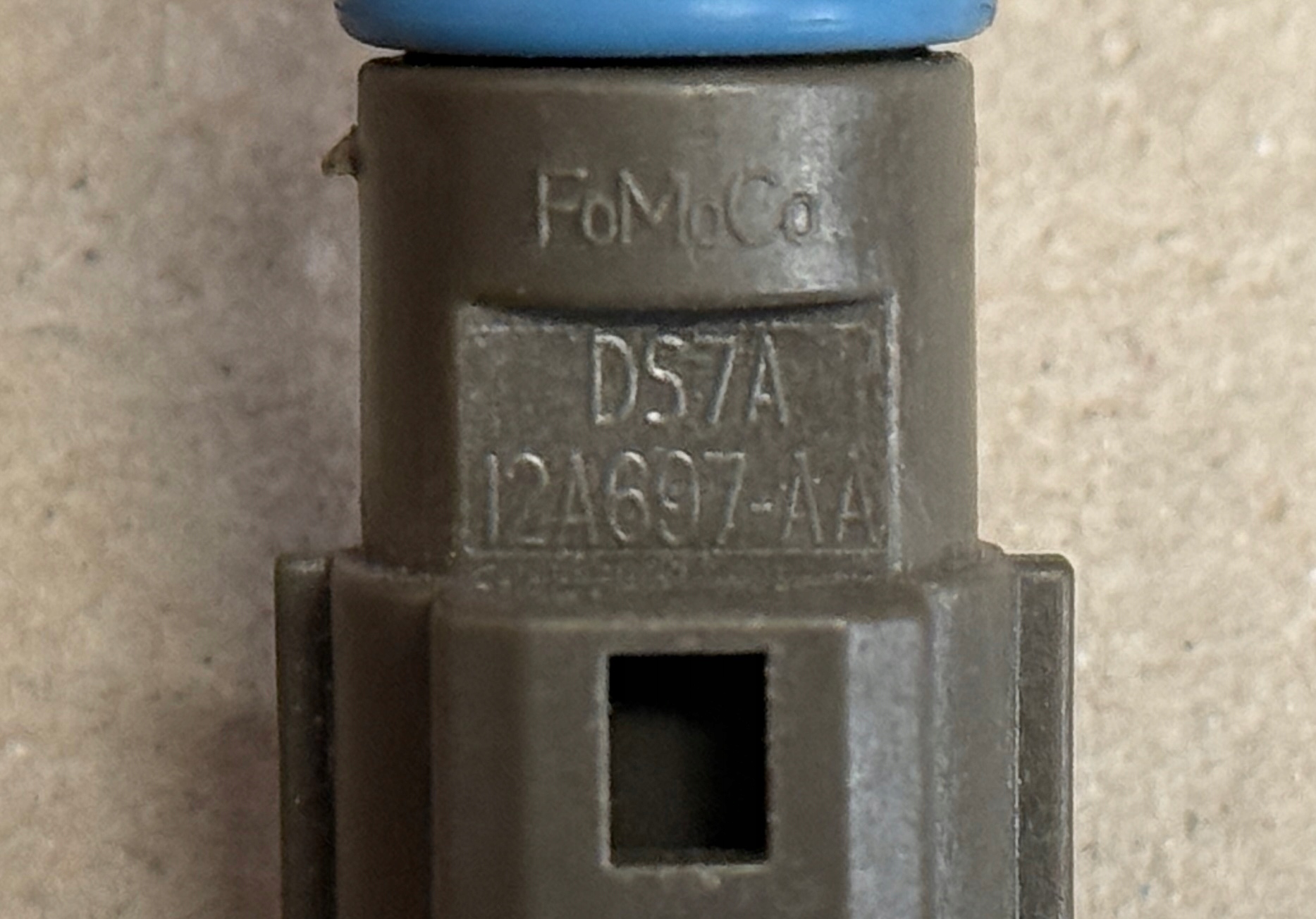 FORD Sensor TEMPERATURY luft ZASYSANEGO DS7A-12A697-AA
