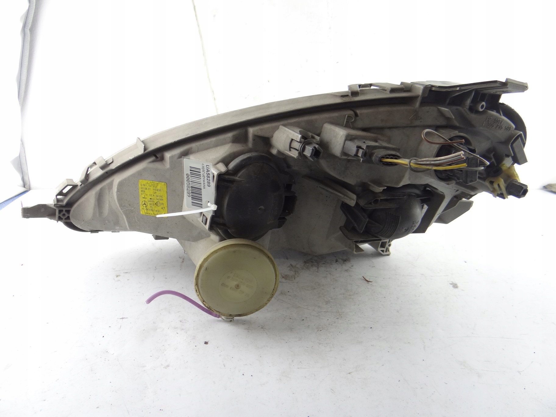 REFLEKTOR right MERCEDES A140 A 168 820 18 61