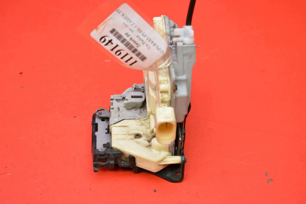 lock door right front front EU 3C1837016A VW PASSAT B6 05-10