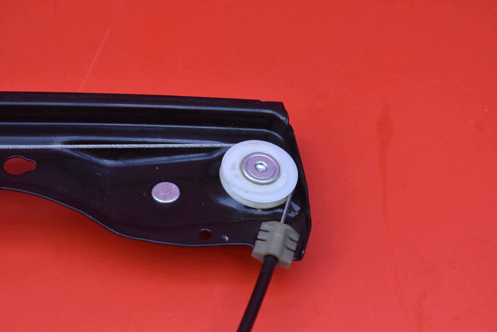 window regulator right front EU 39142316 OPEL ASTRA 5 V K KOMBI 15-20