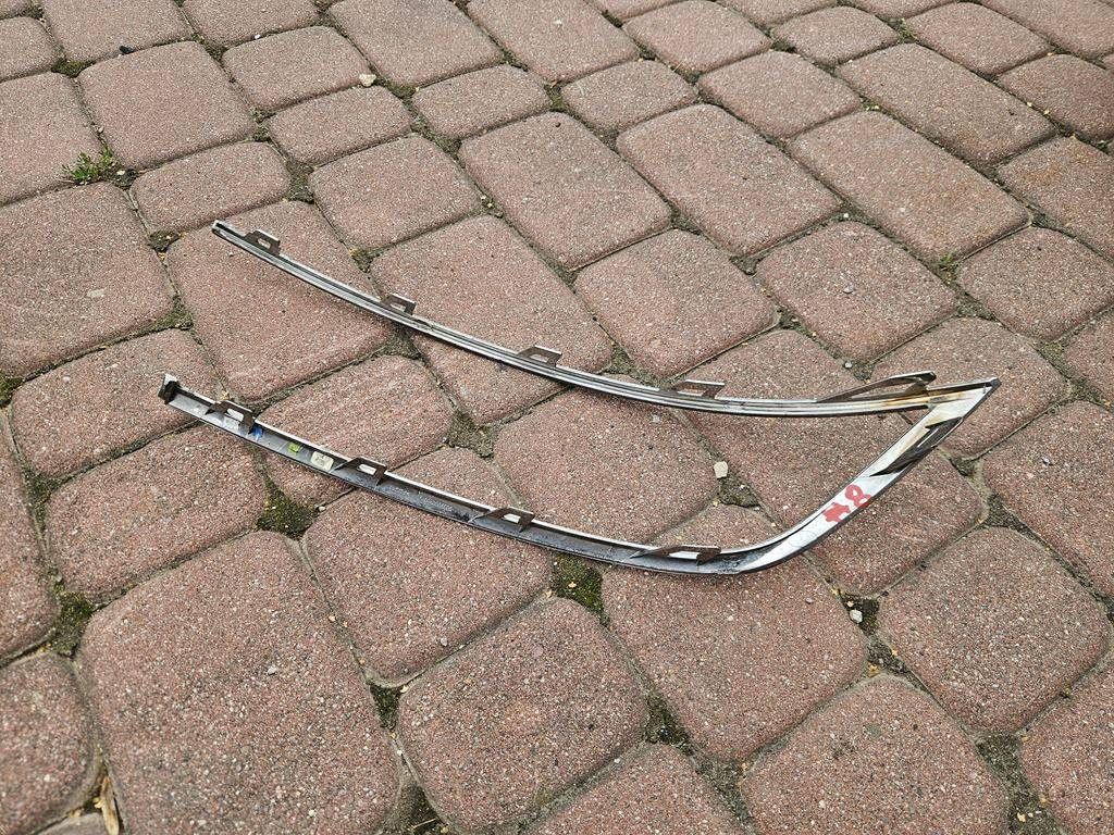 moulding frame chrom lights front przedniej right praw Opel Mokka B 9839966280