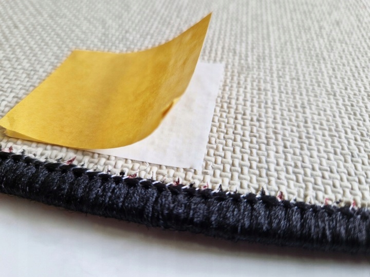 NAKŁADKI NA SCHODY PODGUMOWANEC DYWANIKI MIĘKKIE CHODNICZKI ANTYPOŚLIZGOWE Kształt półokrągły