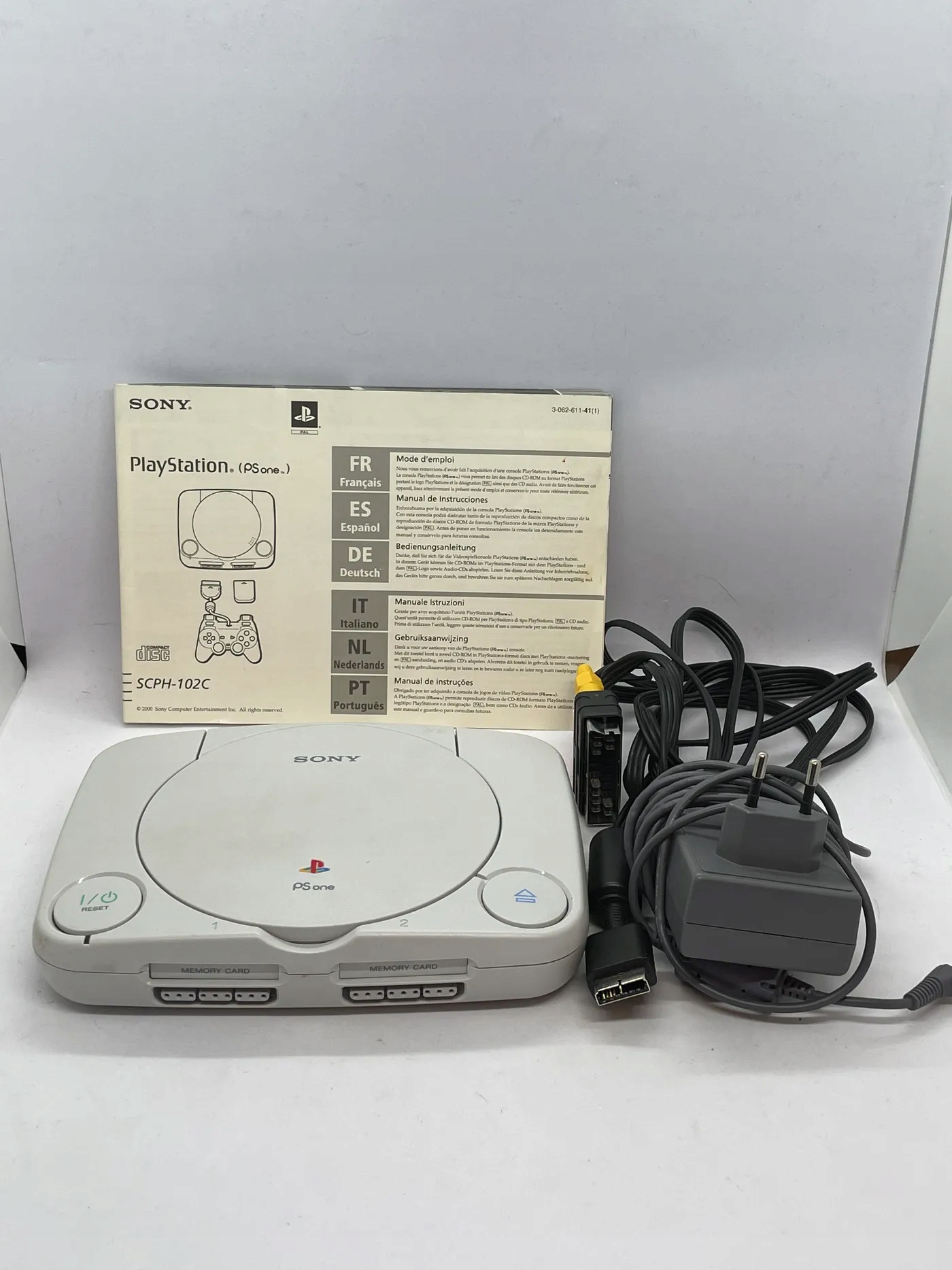 Konsola PS One PlayStation 1 SCPH-102 C + Karton + Instrukcja Zestaw Informacje o bezpieczeństwie CE