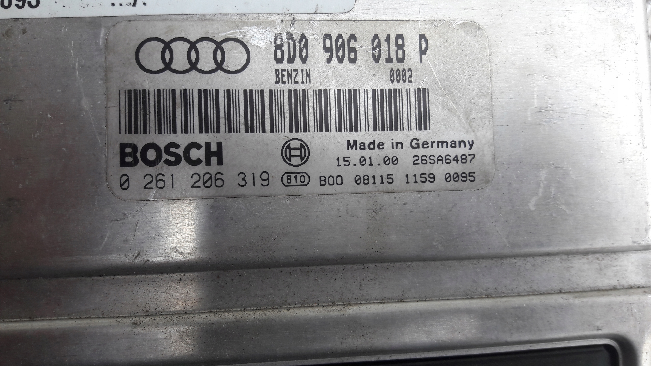 AUDI A6 C5 computer control unit of the engine 1.8 8D0906018P