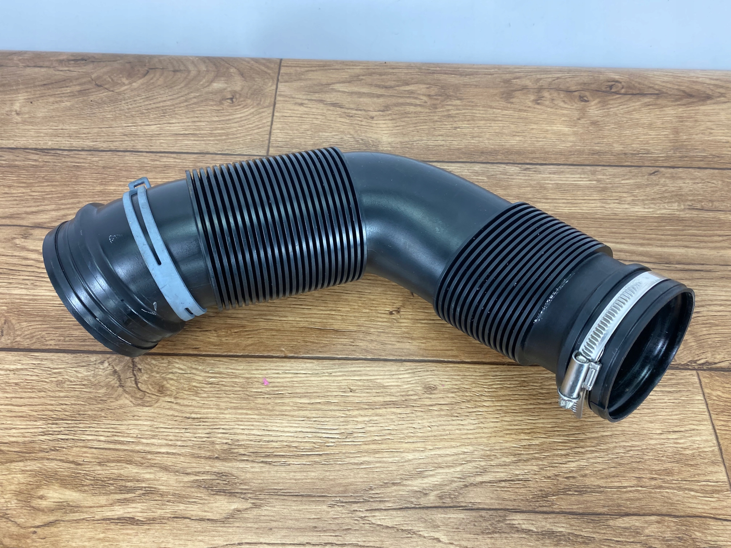 Schlauch rohr filter luft Audi Q3 2.0 TFSI