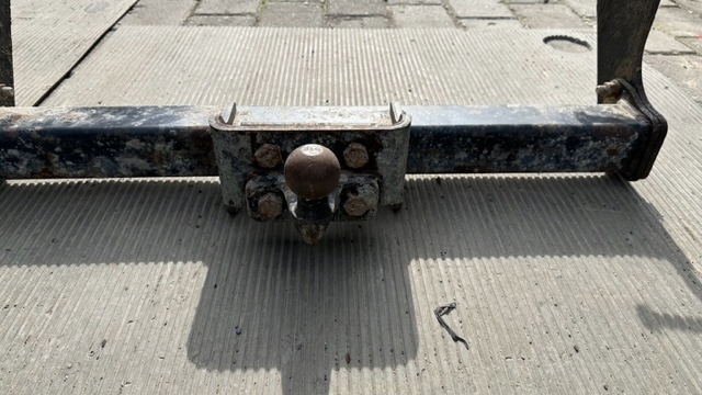 Hak holowniczy Ford Transit MK8 Skrzynia Producent Hak-Pol