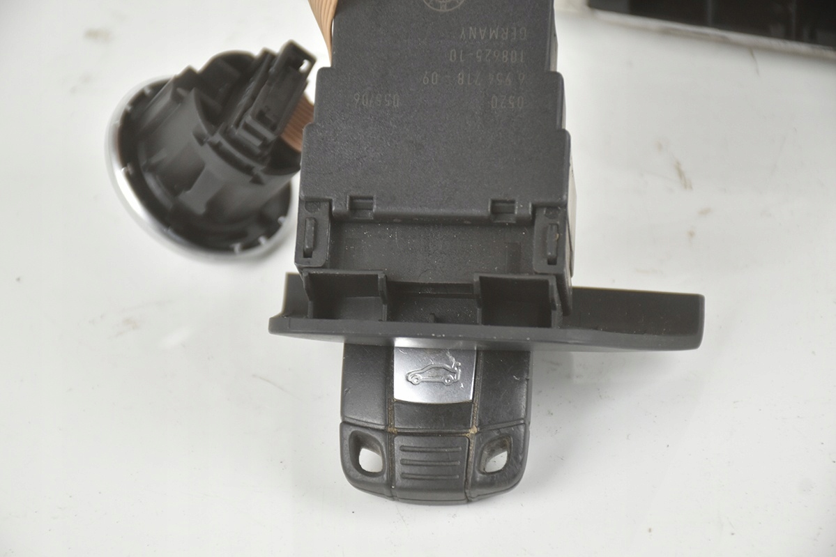 computer running board STARTOWY BMW 0261209085 7557809
