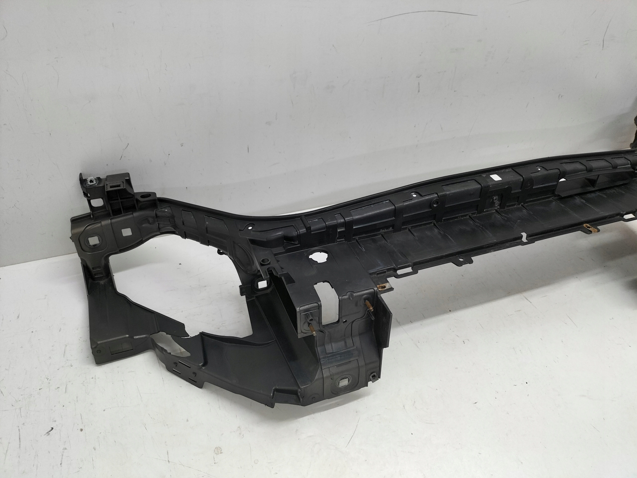 support panel for radiators pillar iron FORD MONDEO MK5 LIFT 19