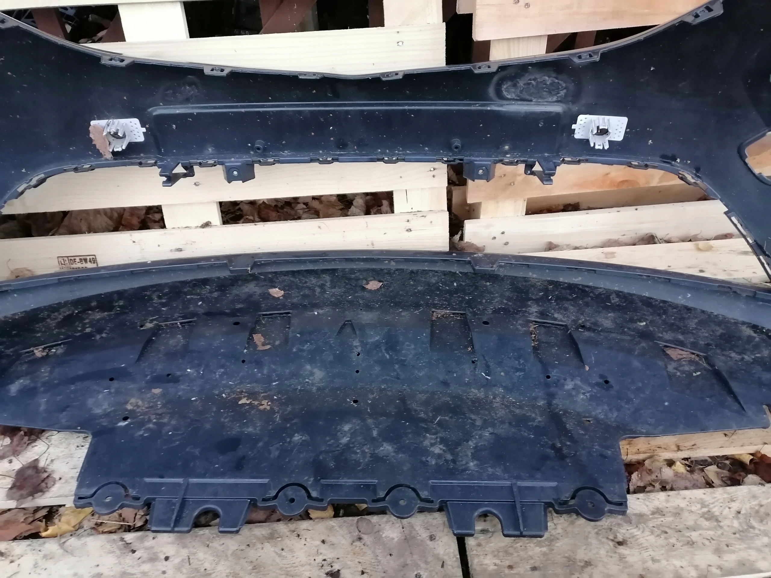 bumper front OPEL ZAFIRA C PRZEDLIFT PDC 13300485