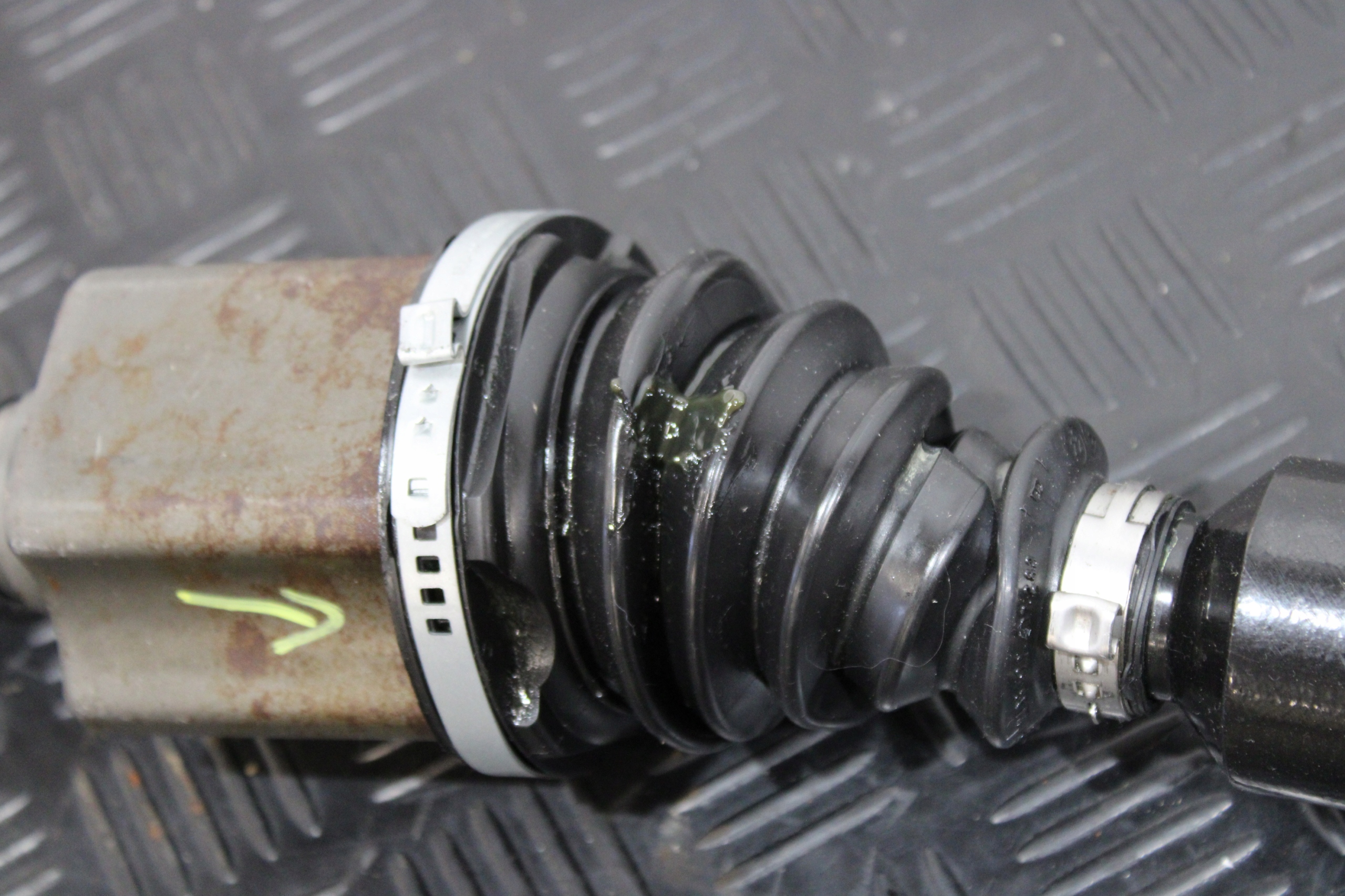 semi-axis semi-axis right front 3Q0407272BKJ VW PASSAT B8 3G0 3G9 LIFT
