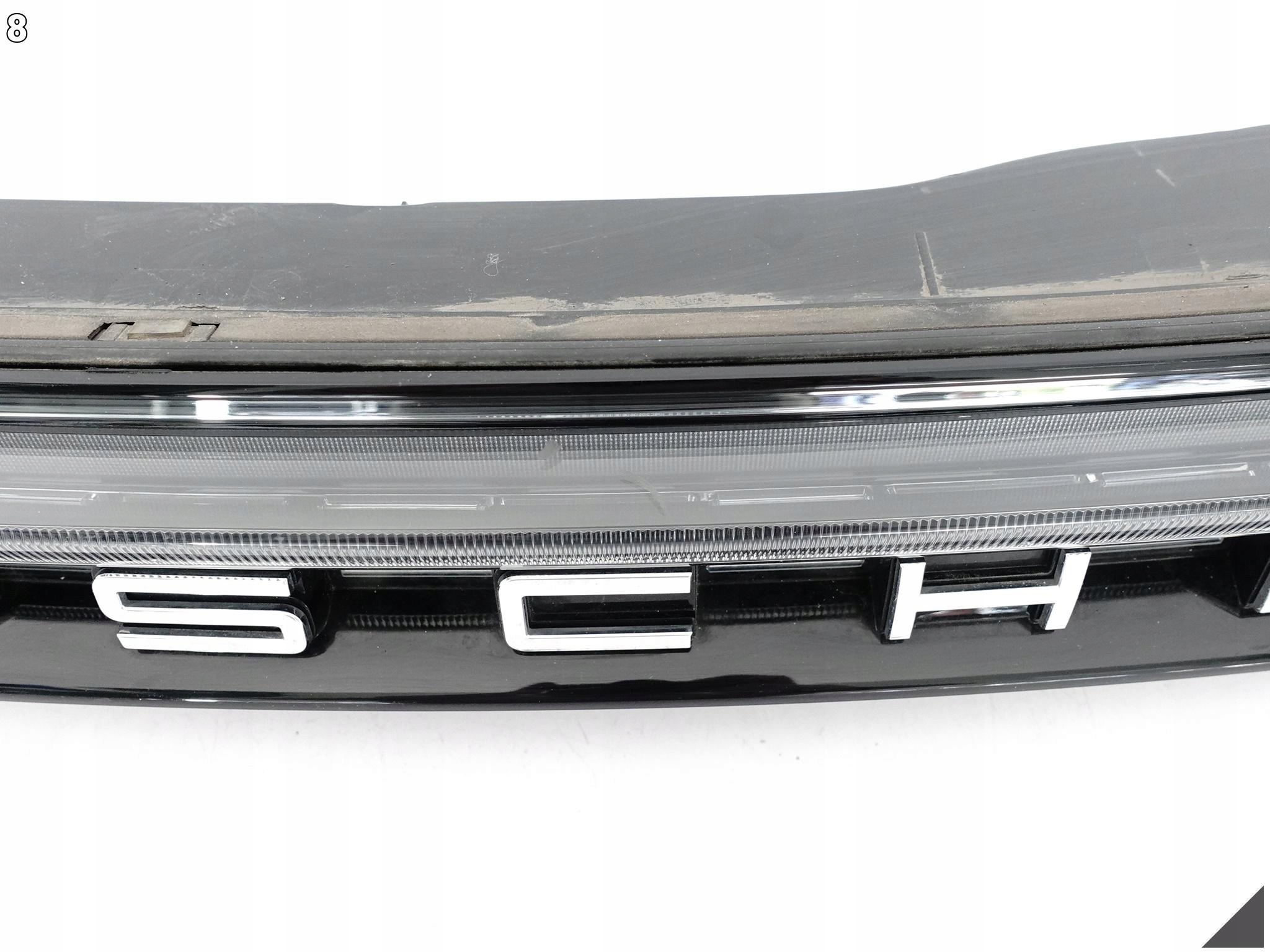 PORSCHE MACAN 95B LIFT 18- EXCLUSIVE boot cap light rear part CIEMNA