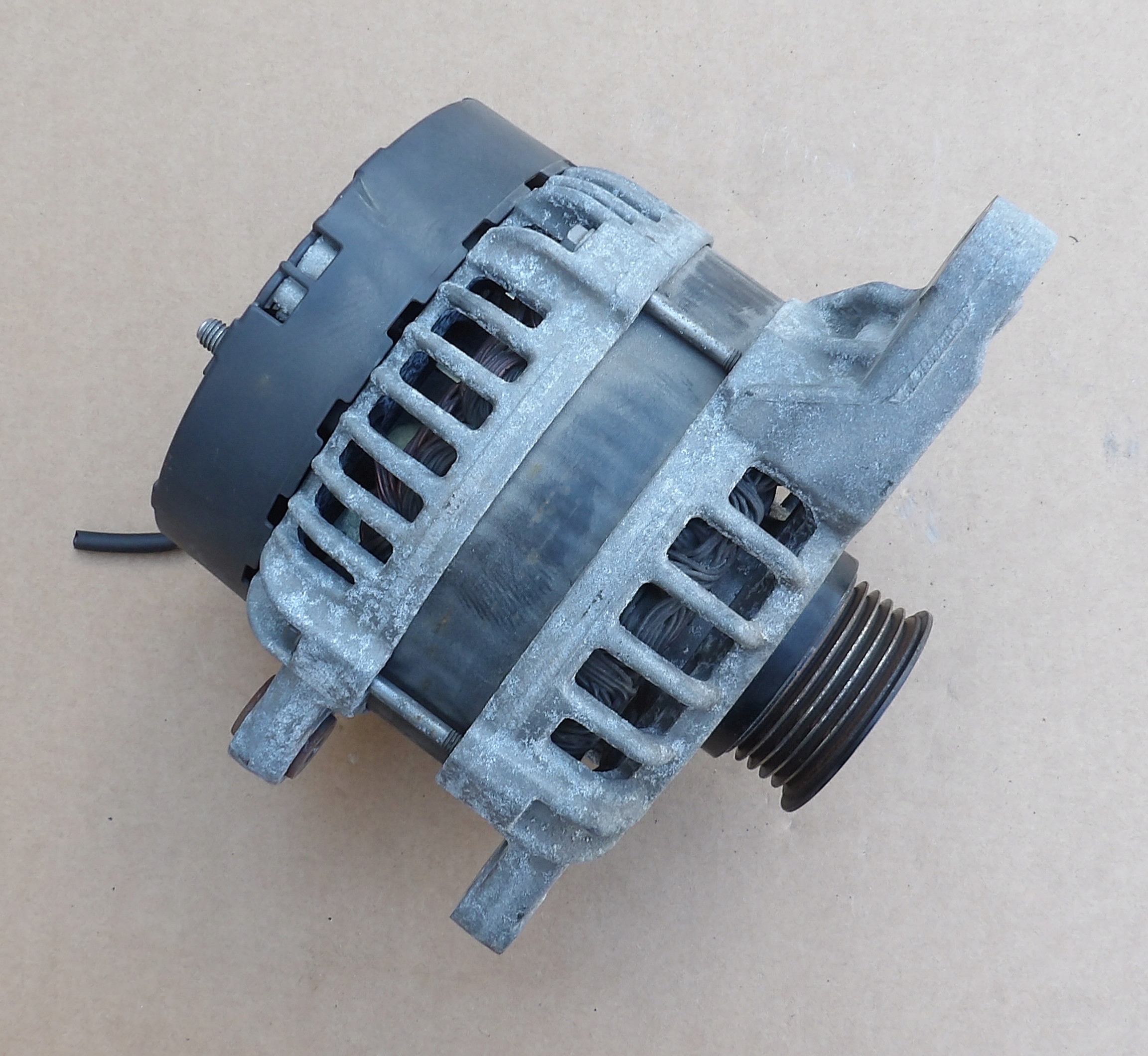 MERCEDES W246 B180 CDI ALTERNATOR Producent części Mercedes-Benz OE