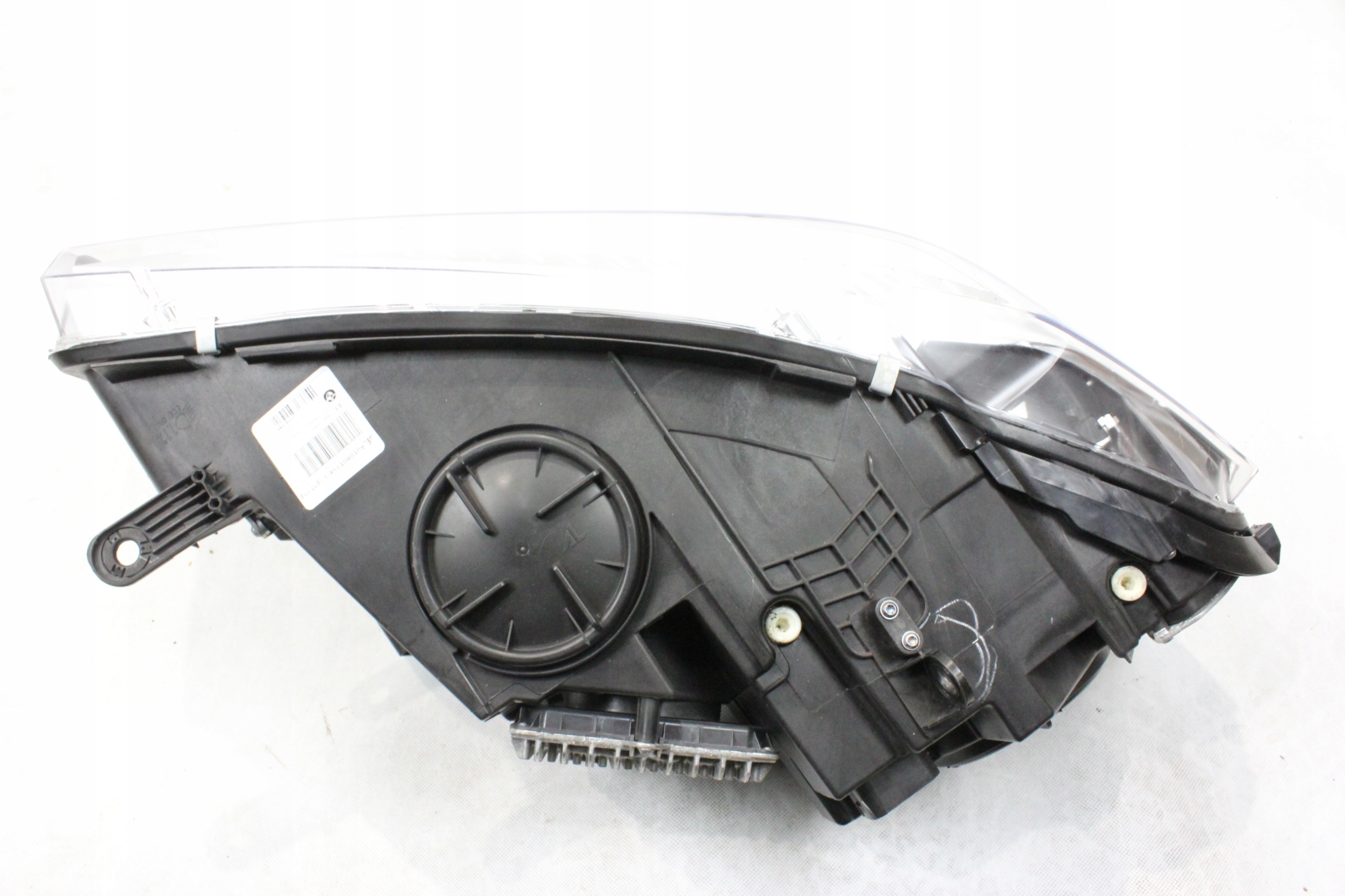 LAMPA PRAWA PRZEDNIA LED ADAPTIVE BMW F15 X5 F16 Producent części BMW OE