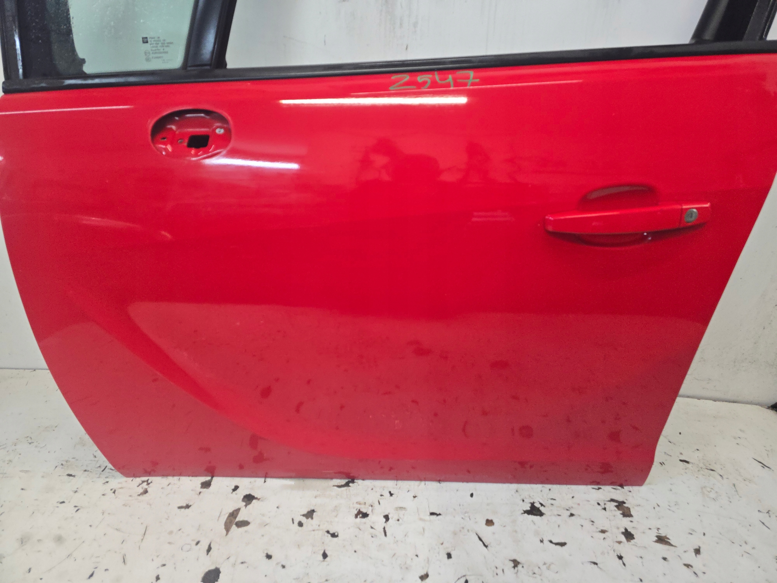 OPEL MERIVA B door left front left front red Z547