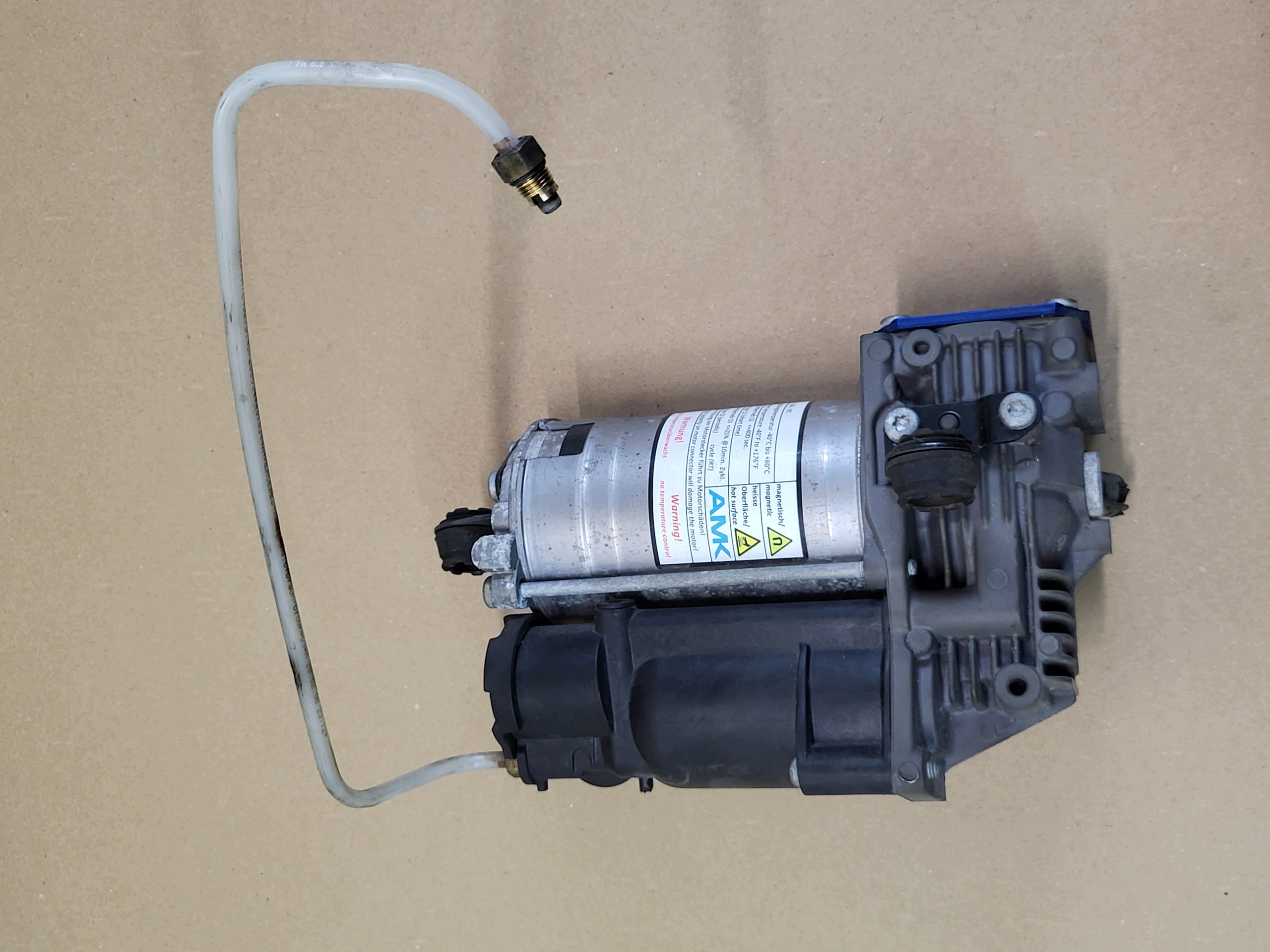 compressor; AMK springing PNEUMATYCZNEGO AIRMATIC MERCEDES ML II W164