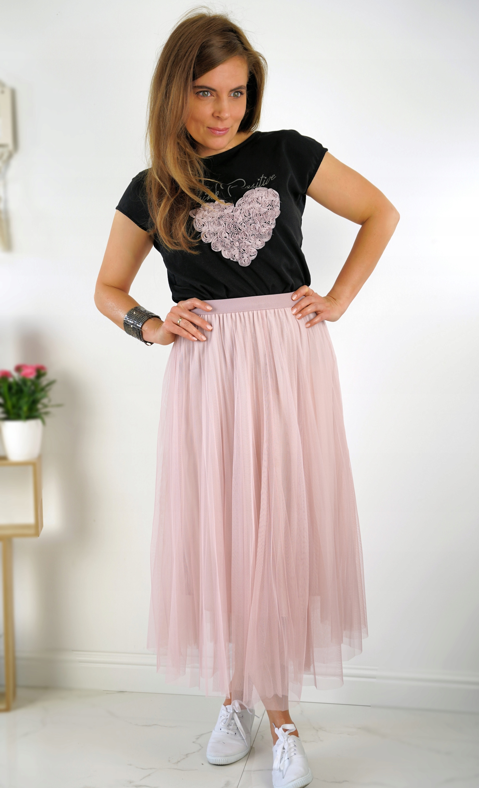 SPÓDNICA TIULOWA midi PLISOWANA gładka WIENA z podszewką blady róż Marka Italian Fashion