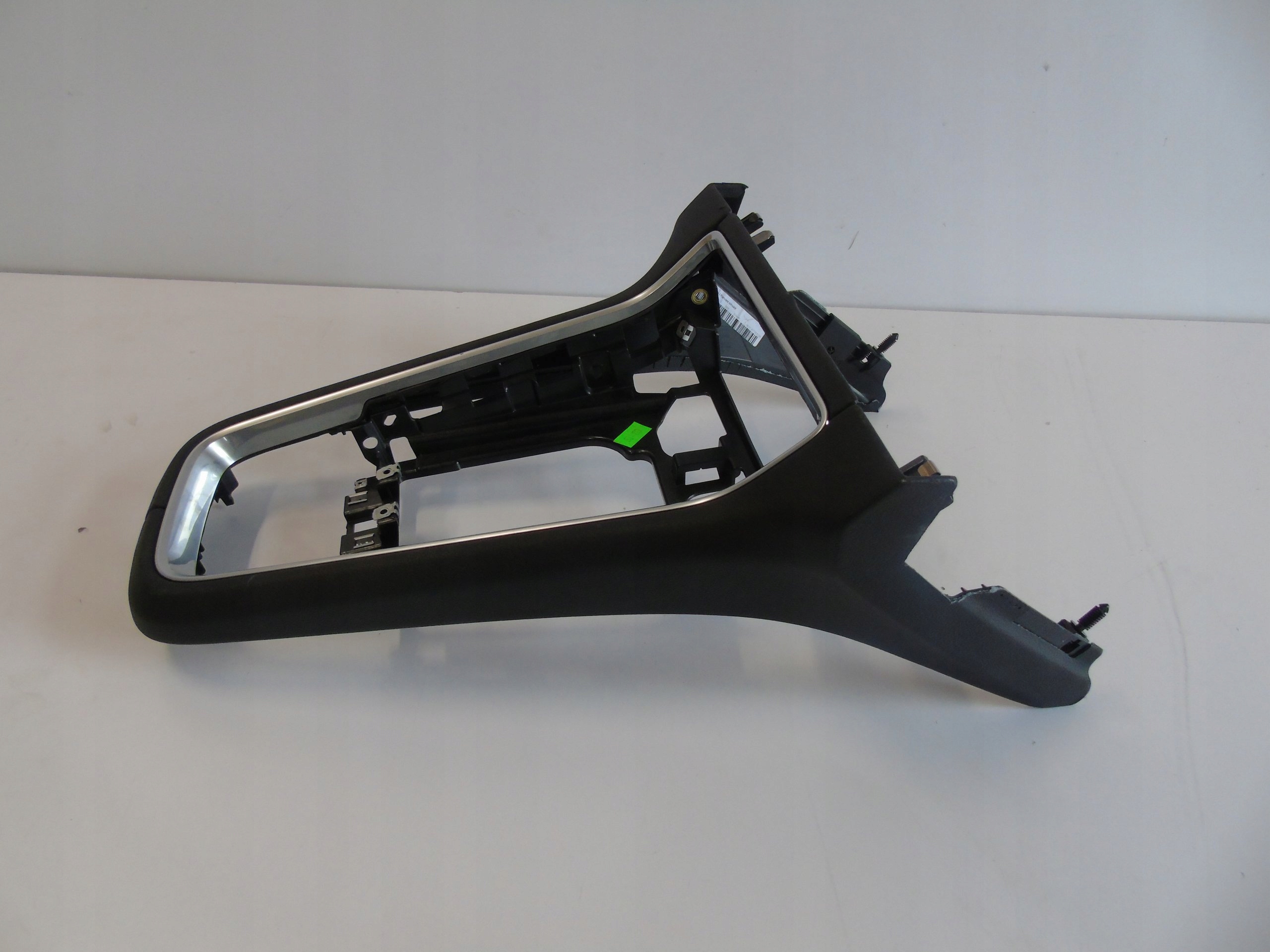 PORSCHE PANAMERA 971 Console TUNEL Moyenne