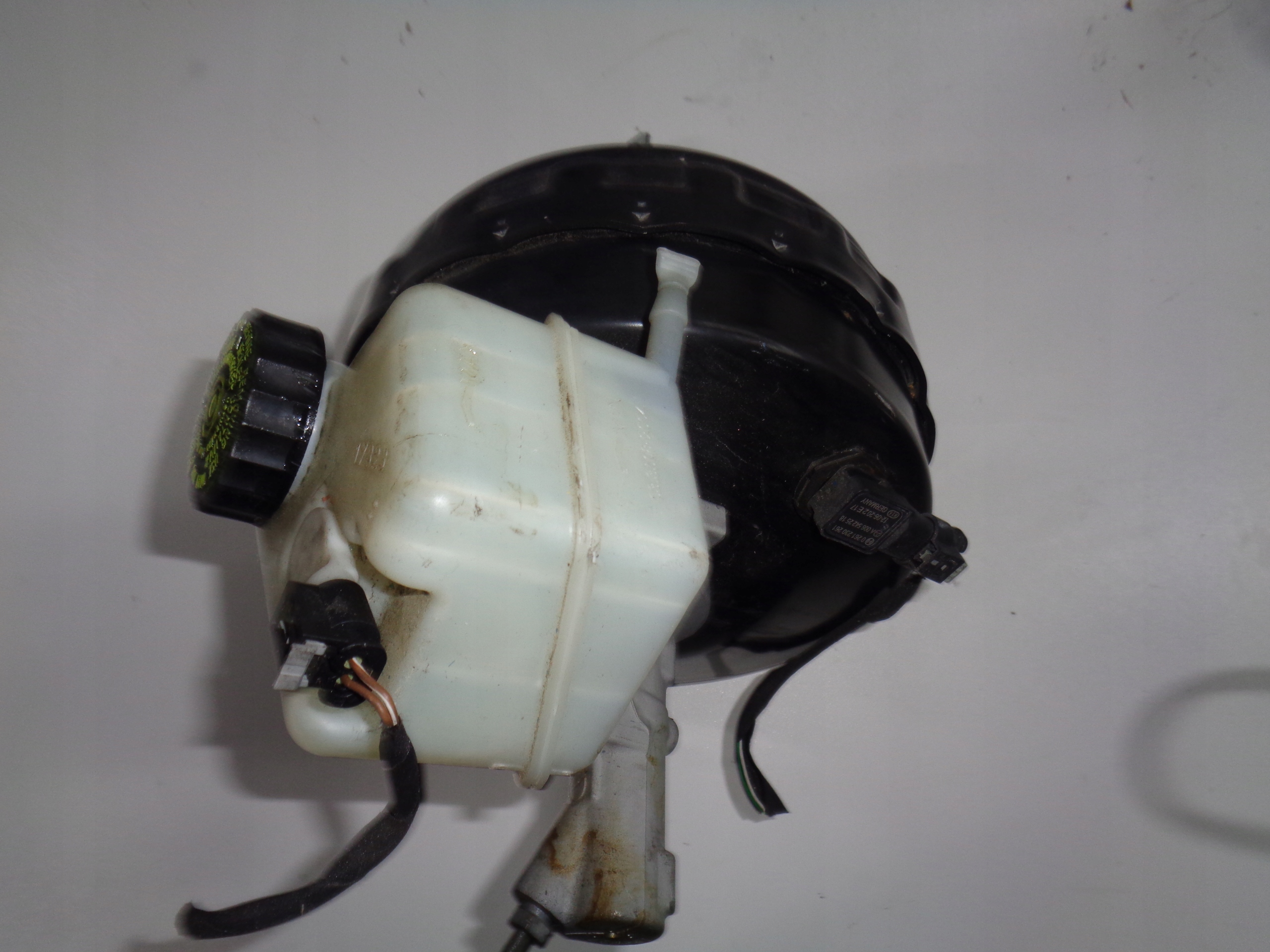 MERCEDES E W207 C207 pump brake servo 09-16r
