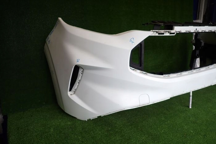 FORD TRANSIT CUSTOM MK2 II 23- Frontstoßstange vorne