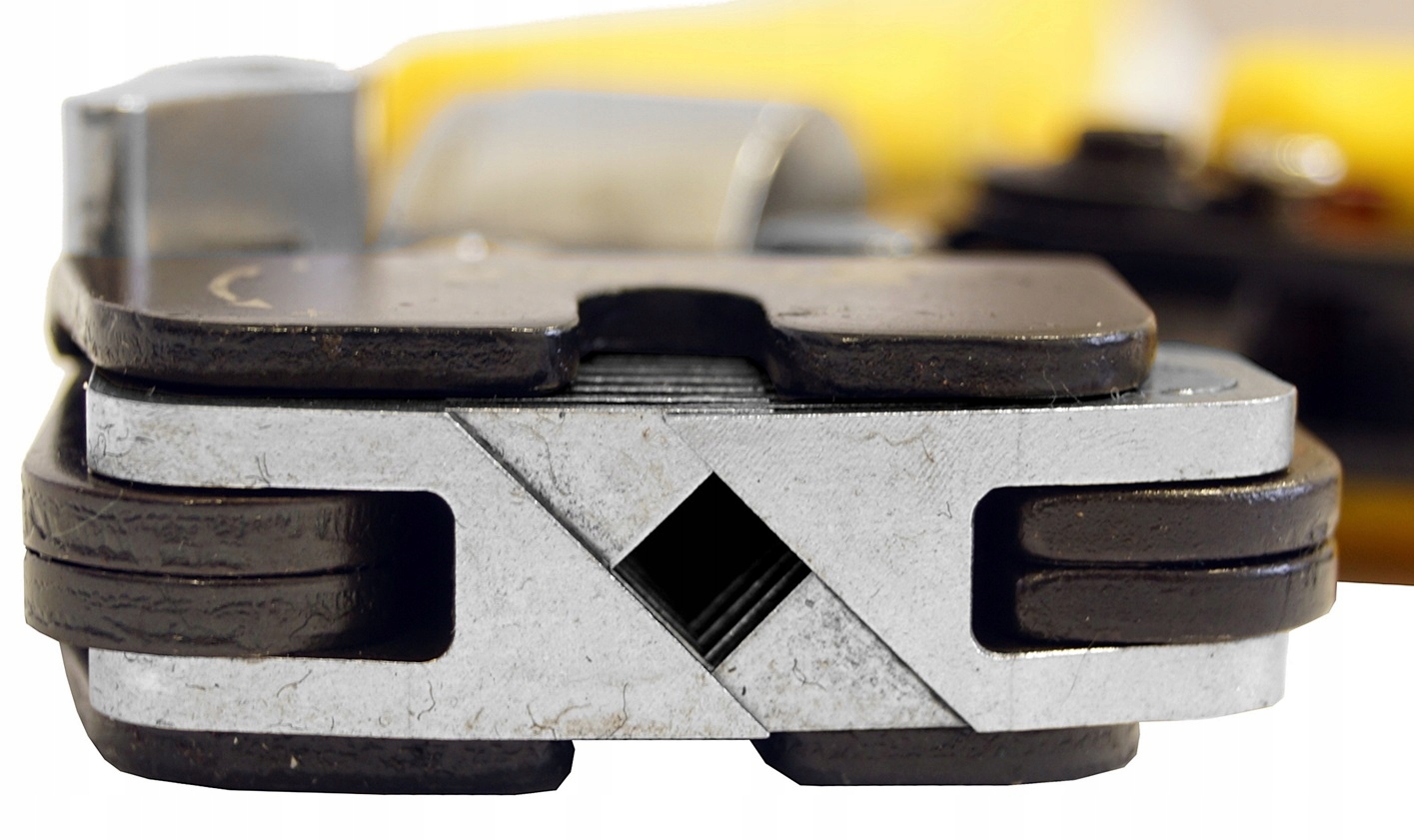 XFORCE PRASKA ZACISKARKA TULEJEK DO KABLI 0,08-16 Kolor żółty