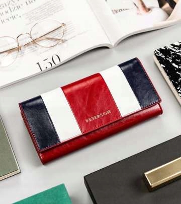 Klasická dámská peněženka z přírodní kůže