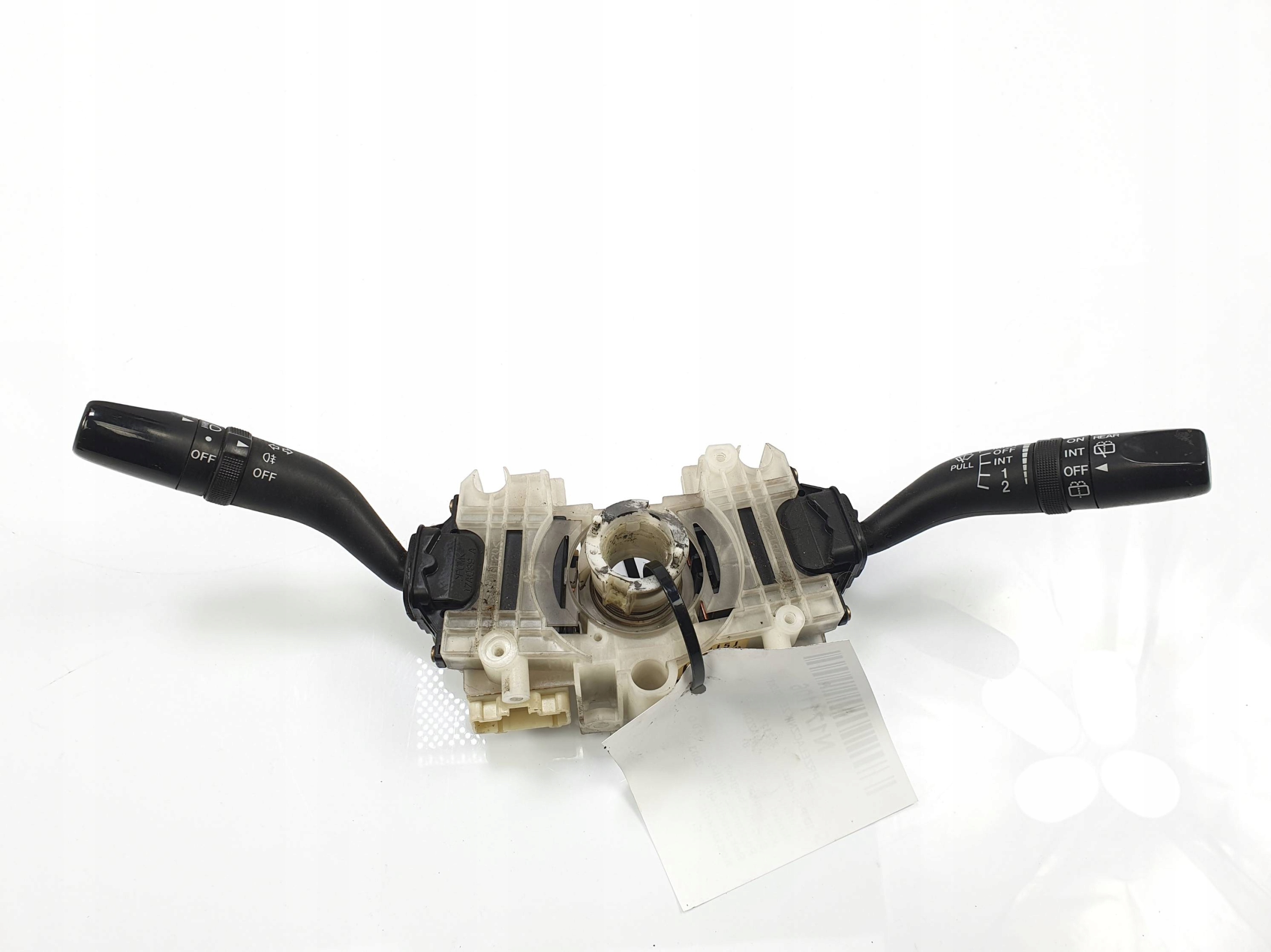 steering wheel levers and controls MAZDA 6