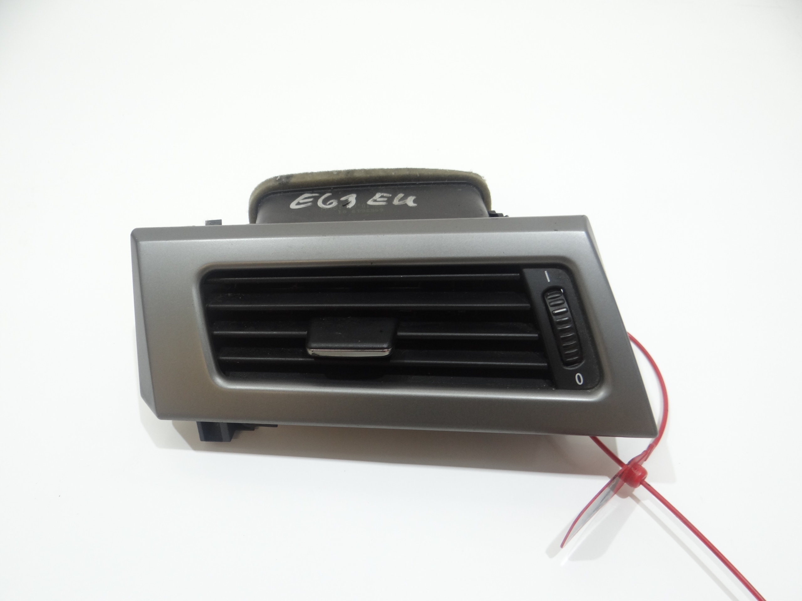 rešetka rešetka ventilacije klimatizacije BMW E60 E61 EU 6910731 (16398220)