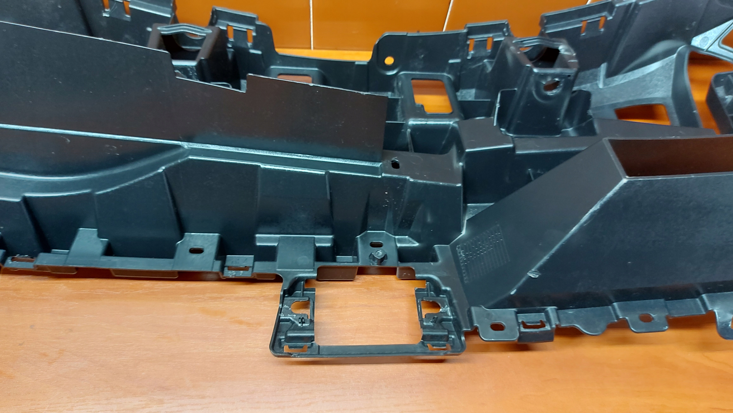 front body wall front pillar console TOYOTA AYGO II 14