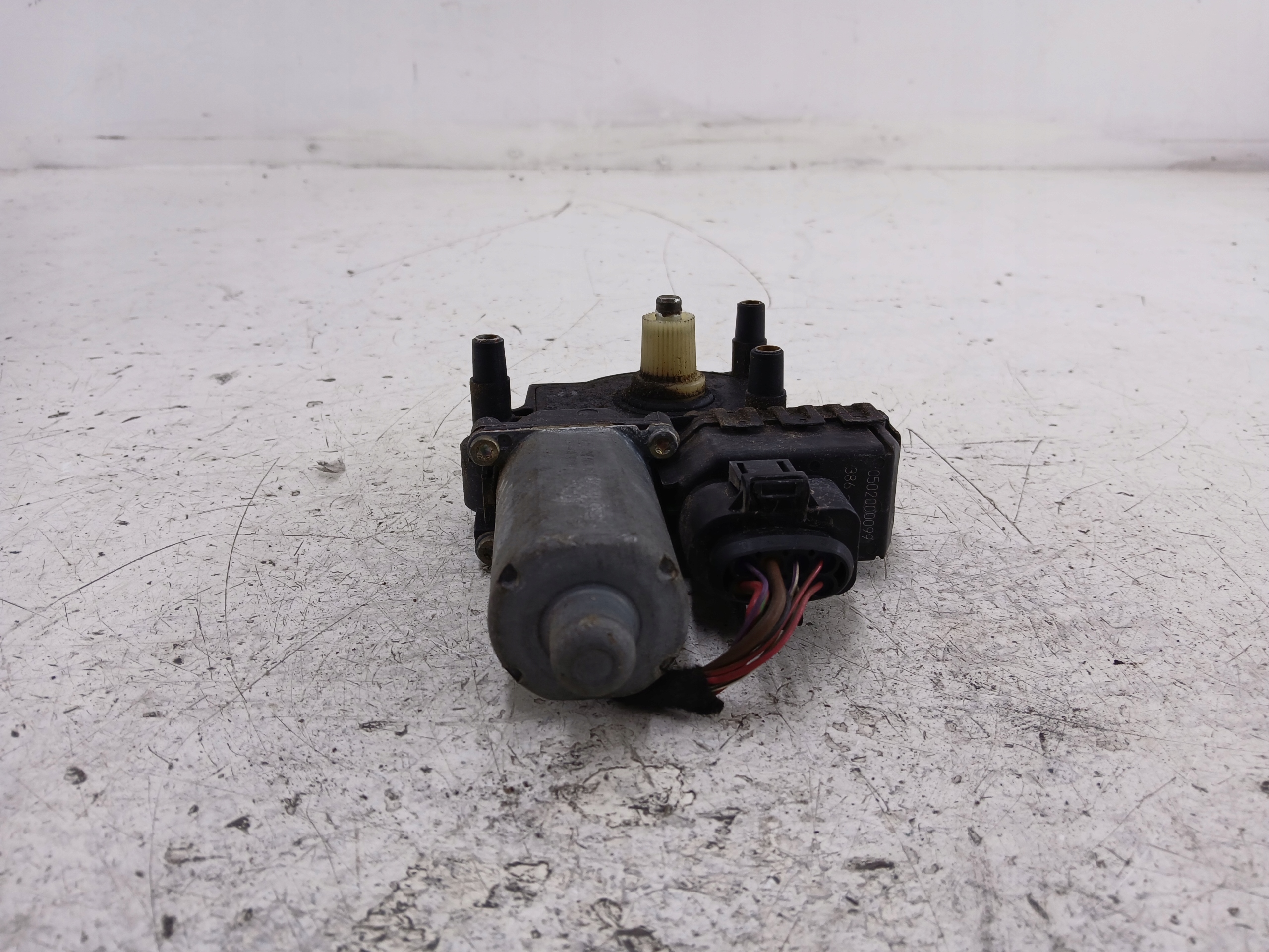 AUDI A6 C5 mini motor windows right front 0130821774