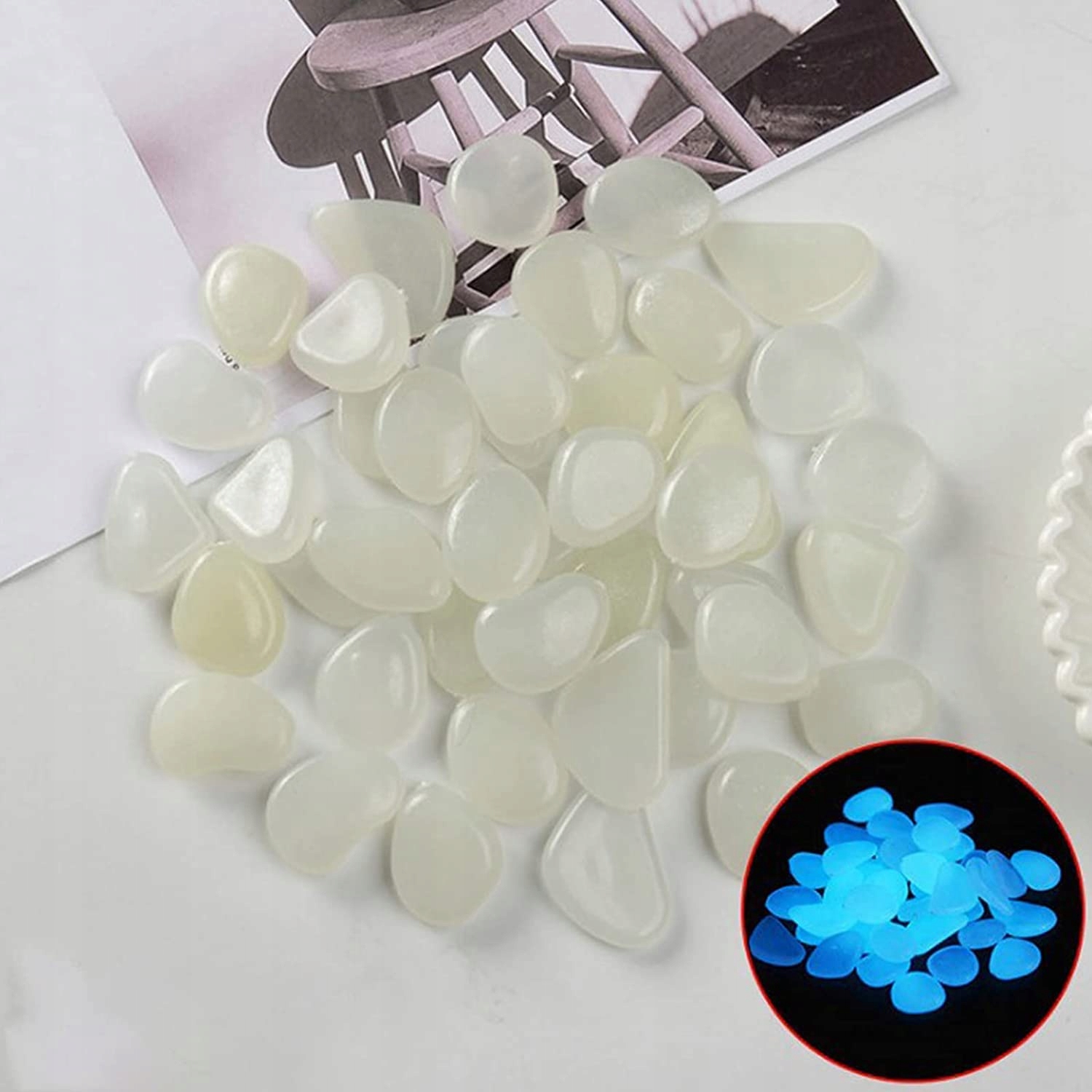 

Kamyki Świecące Fluorescencyjne Białe 100 Szt