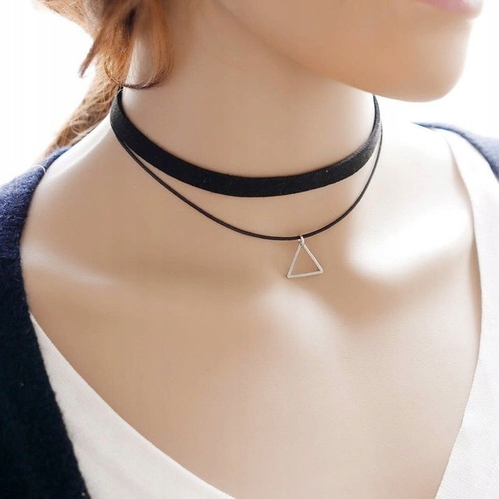 

Czarny Aksamitny Naszyjnik Choker Tasiemka 1 CM