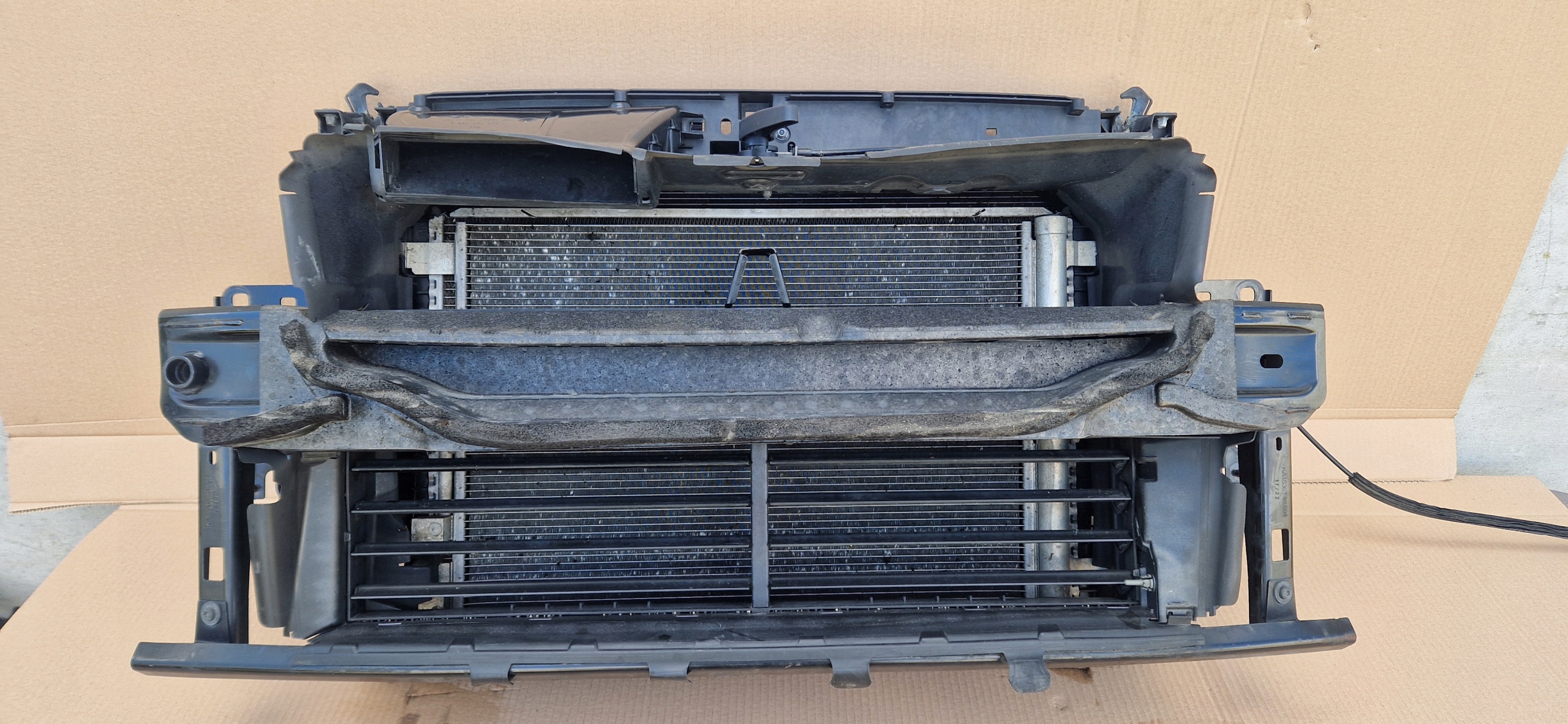 PAS PRZEDNI BELKA CHŁODNICE SKODA OCTAVIA IV 2.0 TDI IDEAŁ KOMPLETNY