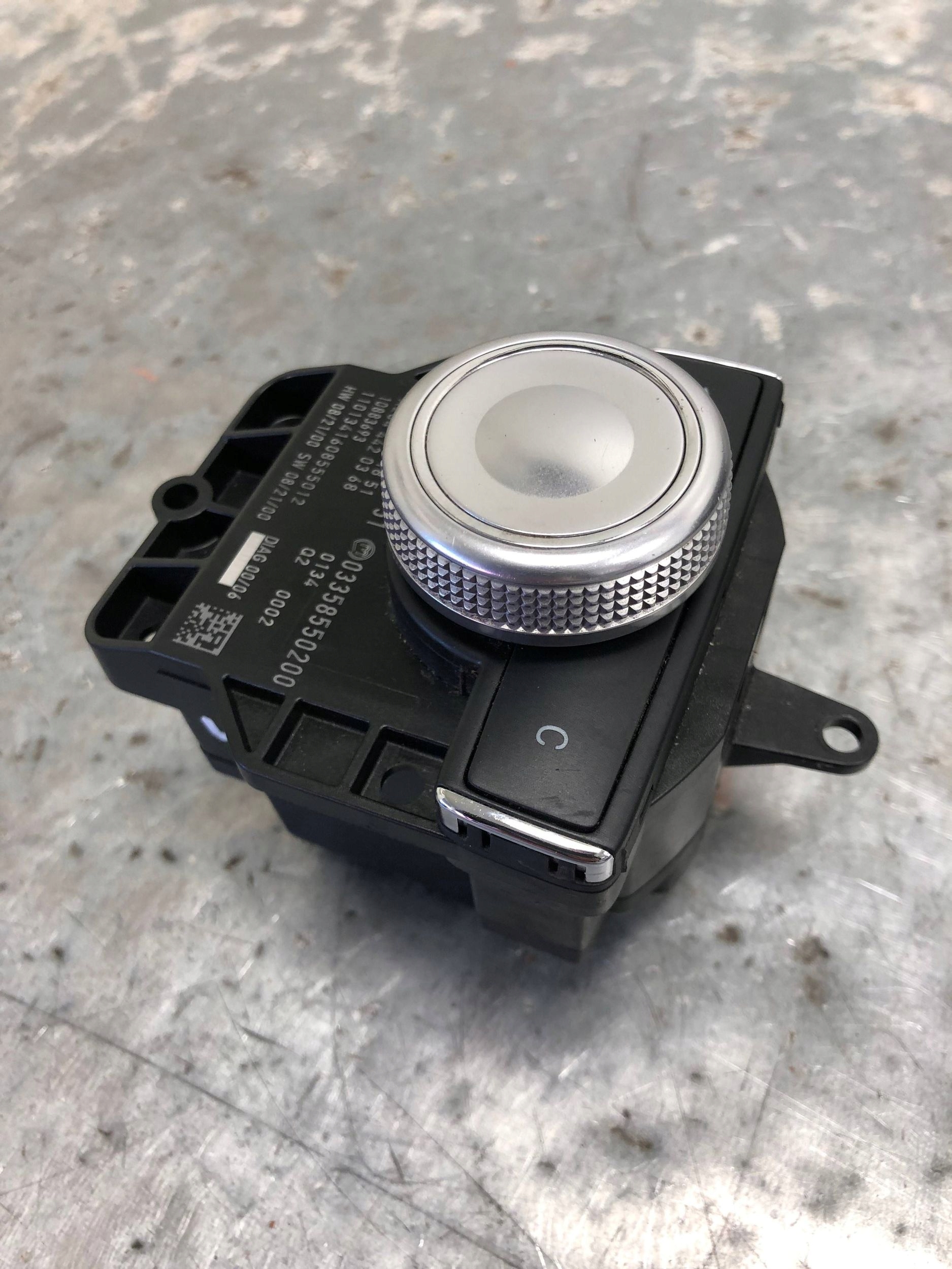 Schalter COMAND MERCEDES W212 A2128701551