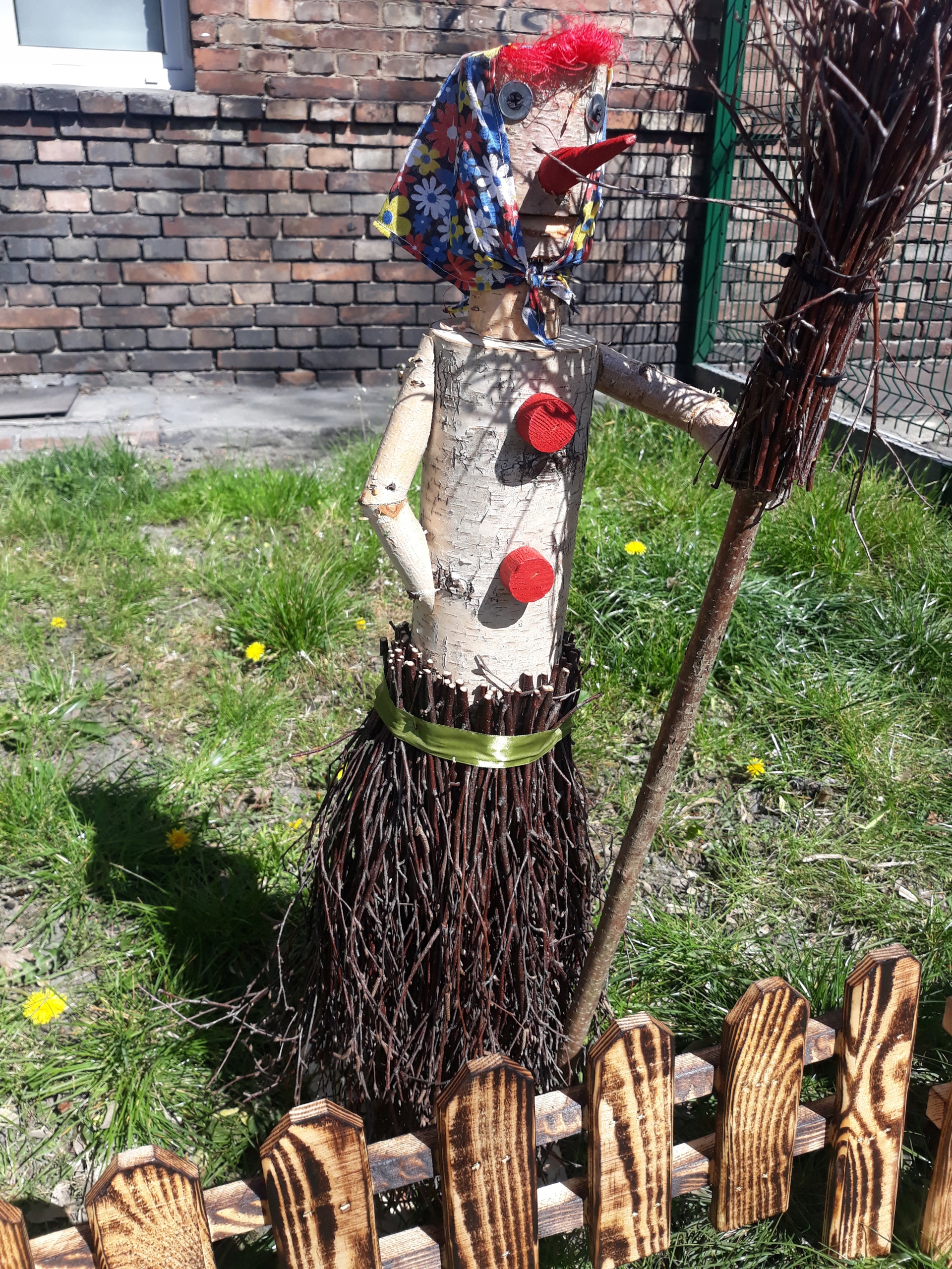 Czarownica Z Brzozy Ozdoba Ogrodowa Z Wikliny Seria domwik