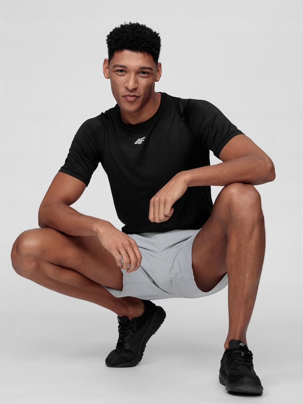 KOSZULKA TRENINGOWA 4F MĘSKA SPORTOWA FITNESS L Rękaw krótki rękaw