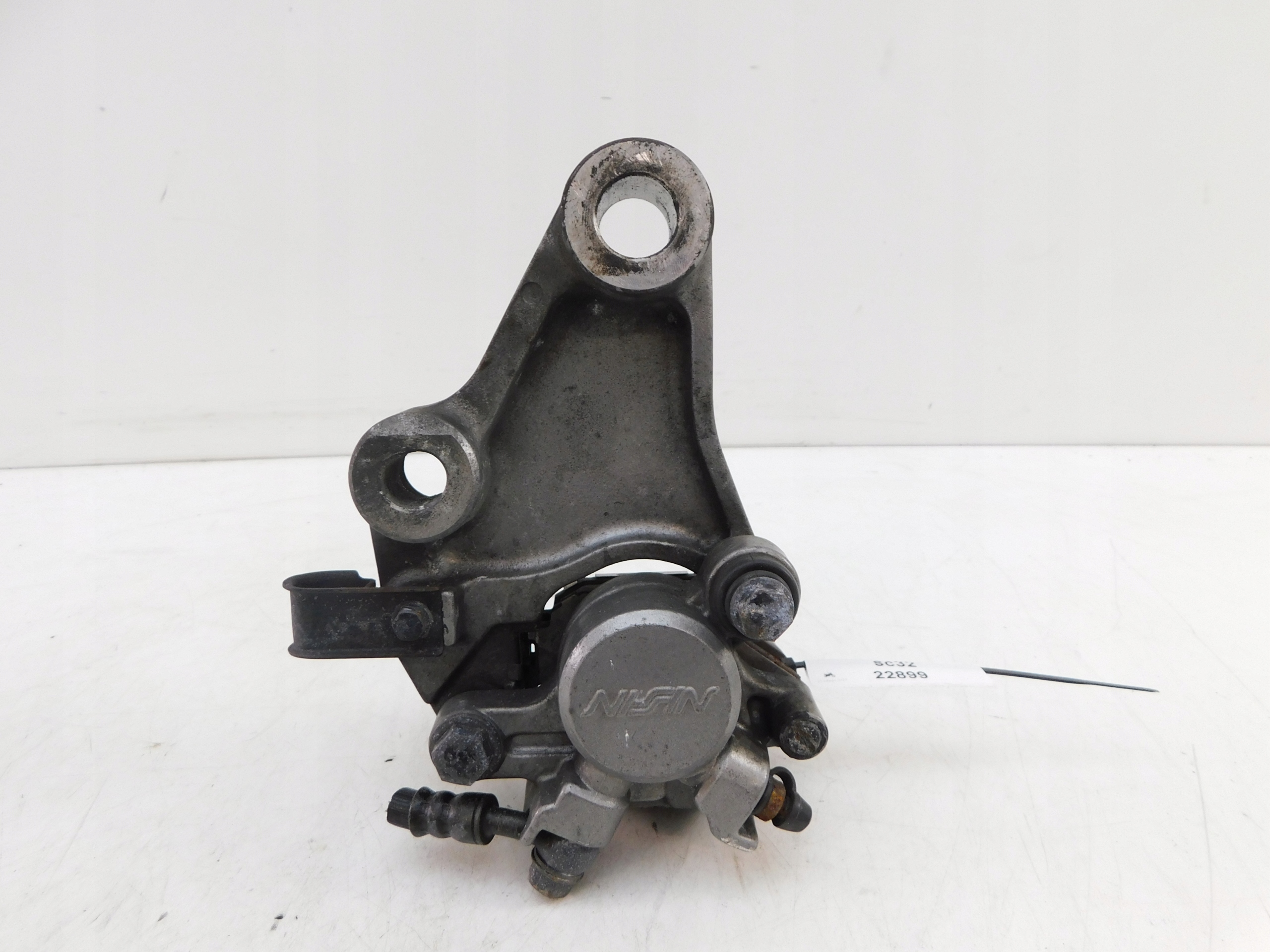 HONDA SHADOW 1100 SC32 ЗАДНИЙ ТОРМОЗНОЙ СУППОРТ