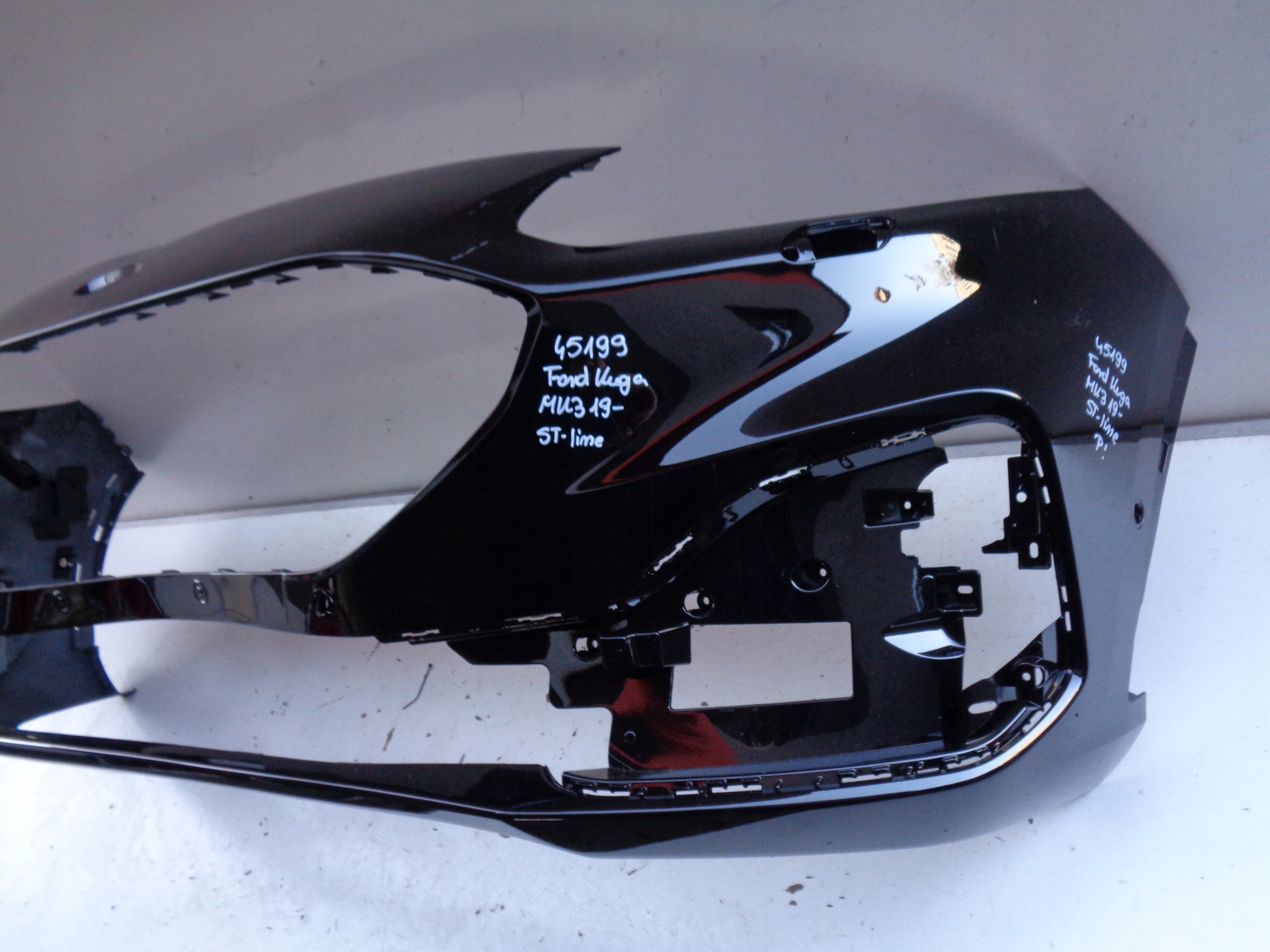 front bumper FORD KUGA MK3 19- ST-LINE NR 45199