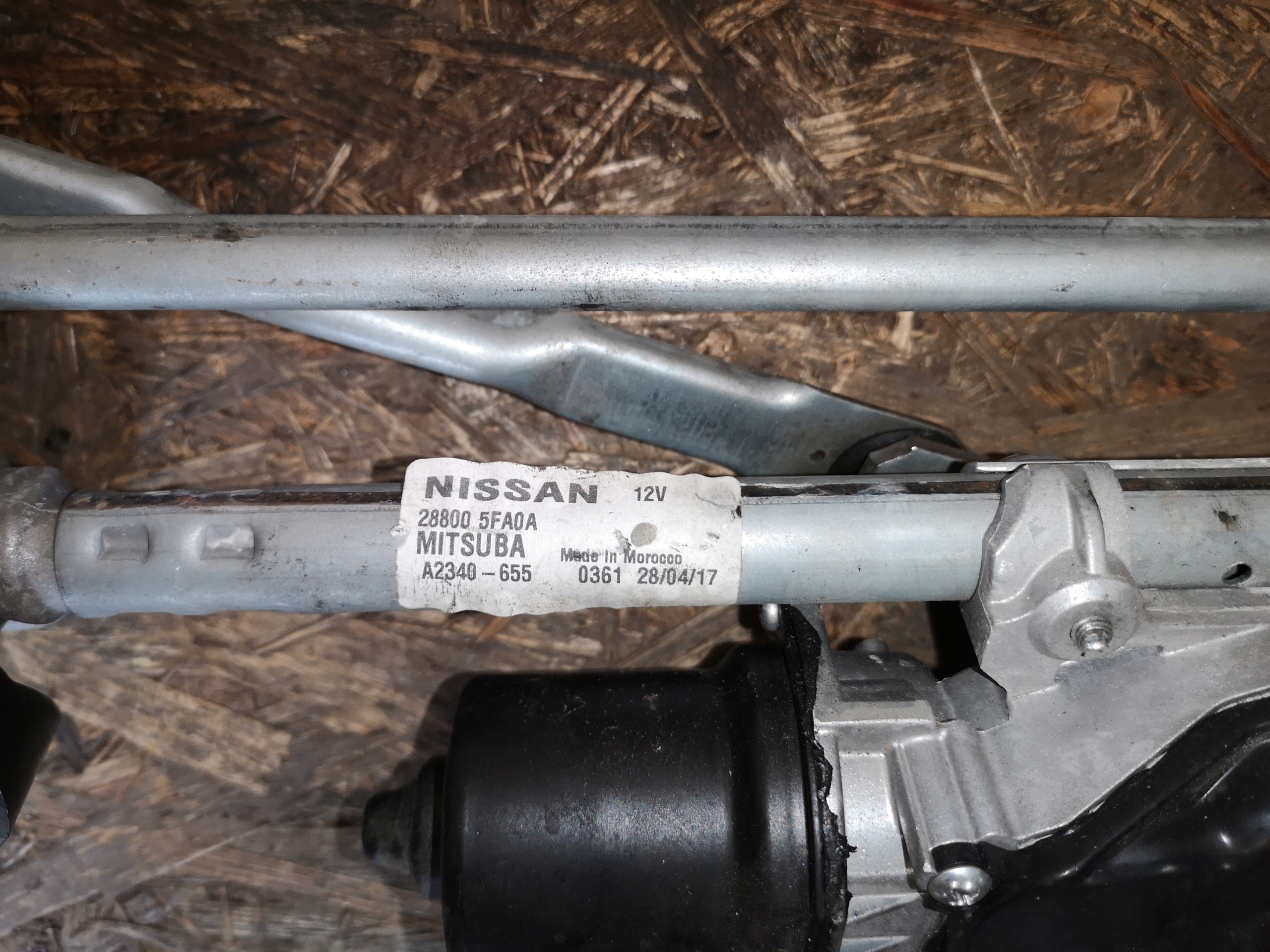 MECHANIZM WYCIERACZEK SILNICZEK JEEP COMPASS II Producent części Jeep OE