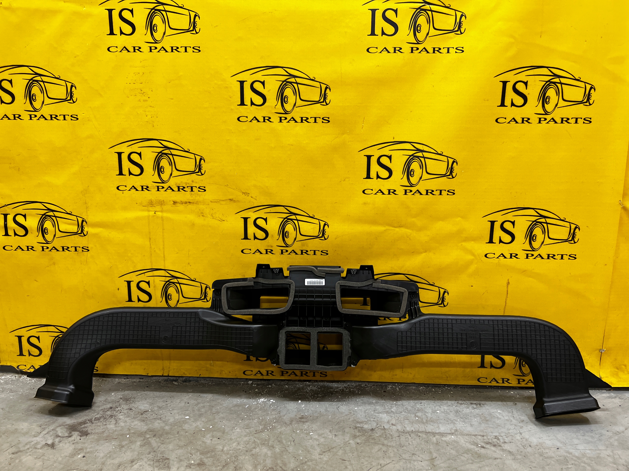 LV4B-19C88-AB LV4B-S018W18-BA - ПОВІТРОПРОВІД ТУНЕЛЬ РОЗПОДІЛЬНИК ПОВІТРЯ ДЛЯ FORD KUGA MK3